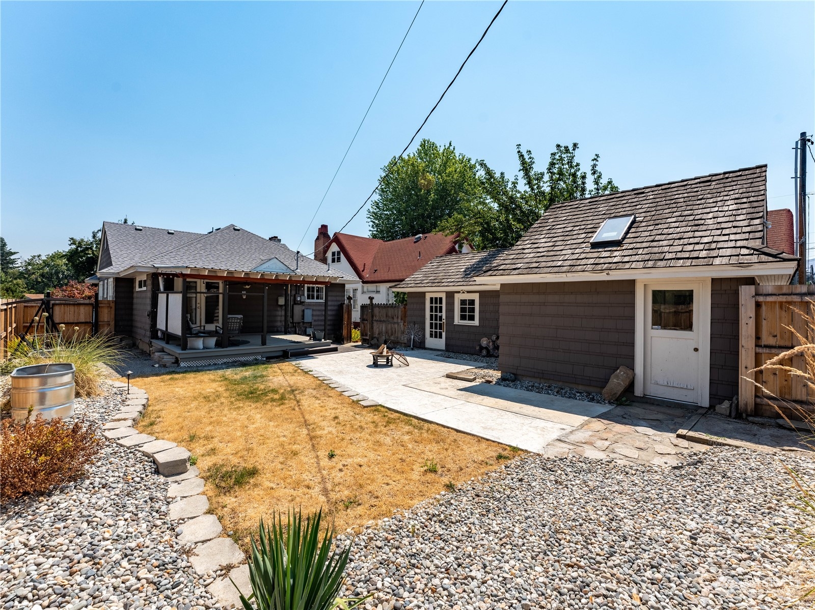 104 N Franklin Avenue