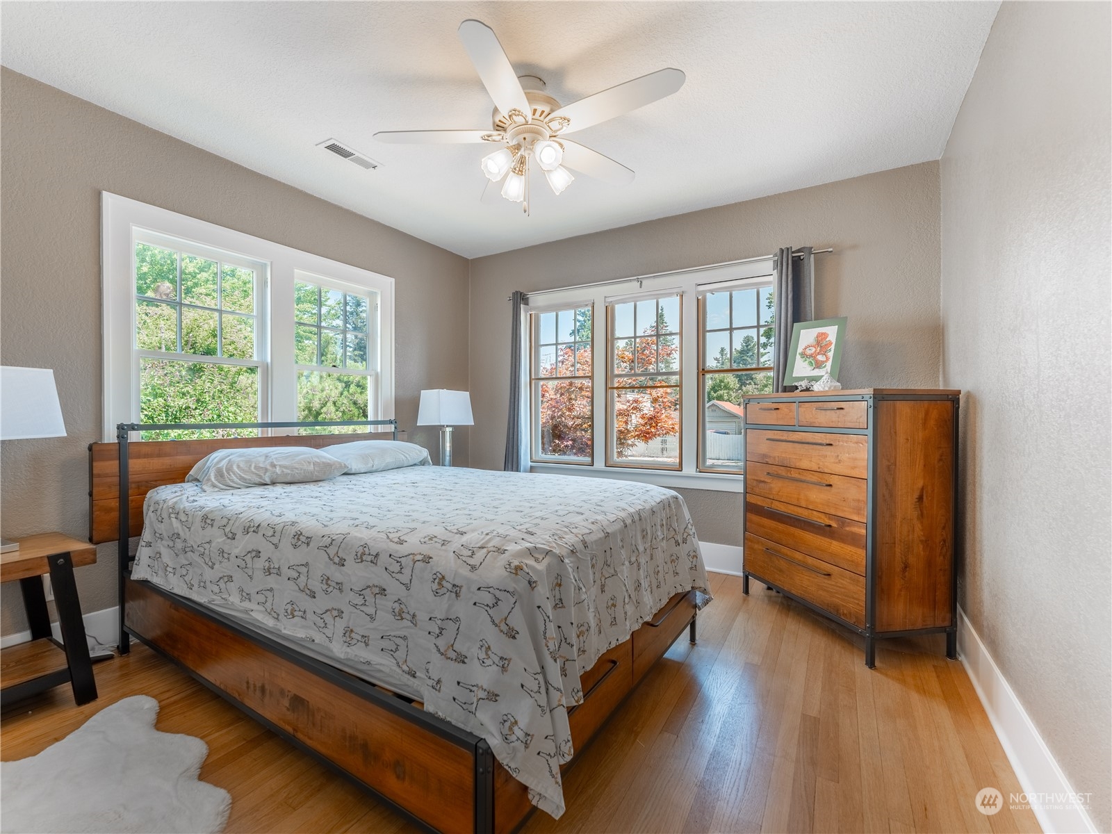 104 N Franklin Avenue