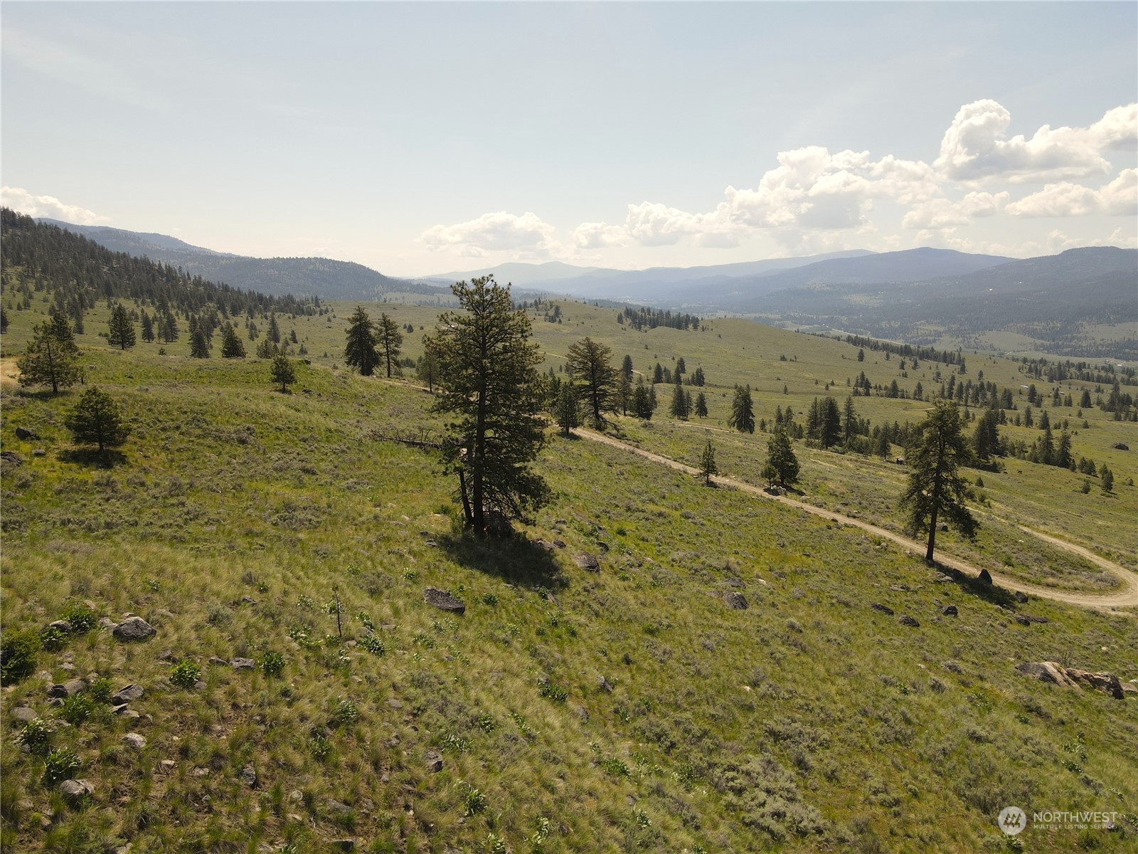0 XX E Cayuse Mountain Road