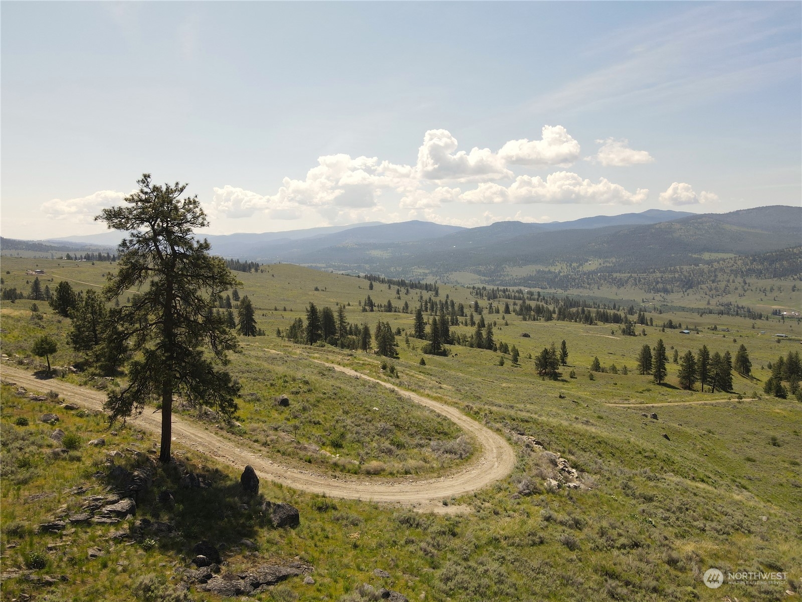0 XX E Cayuse Mountain Road