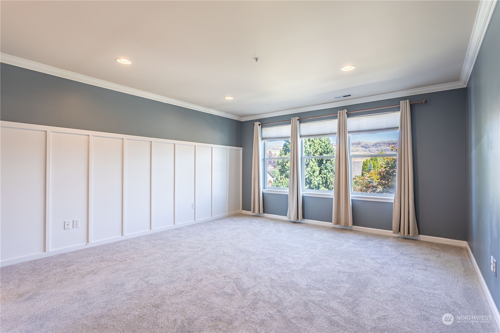 2555 Fancher Heights Boulevard