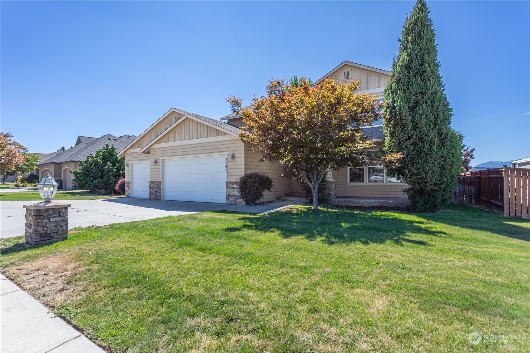 2555 Fancher Heights Boulevard