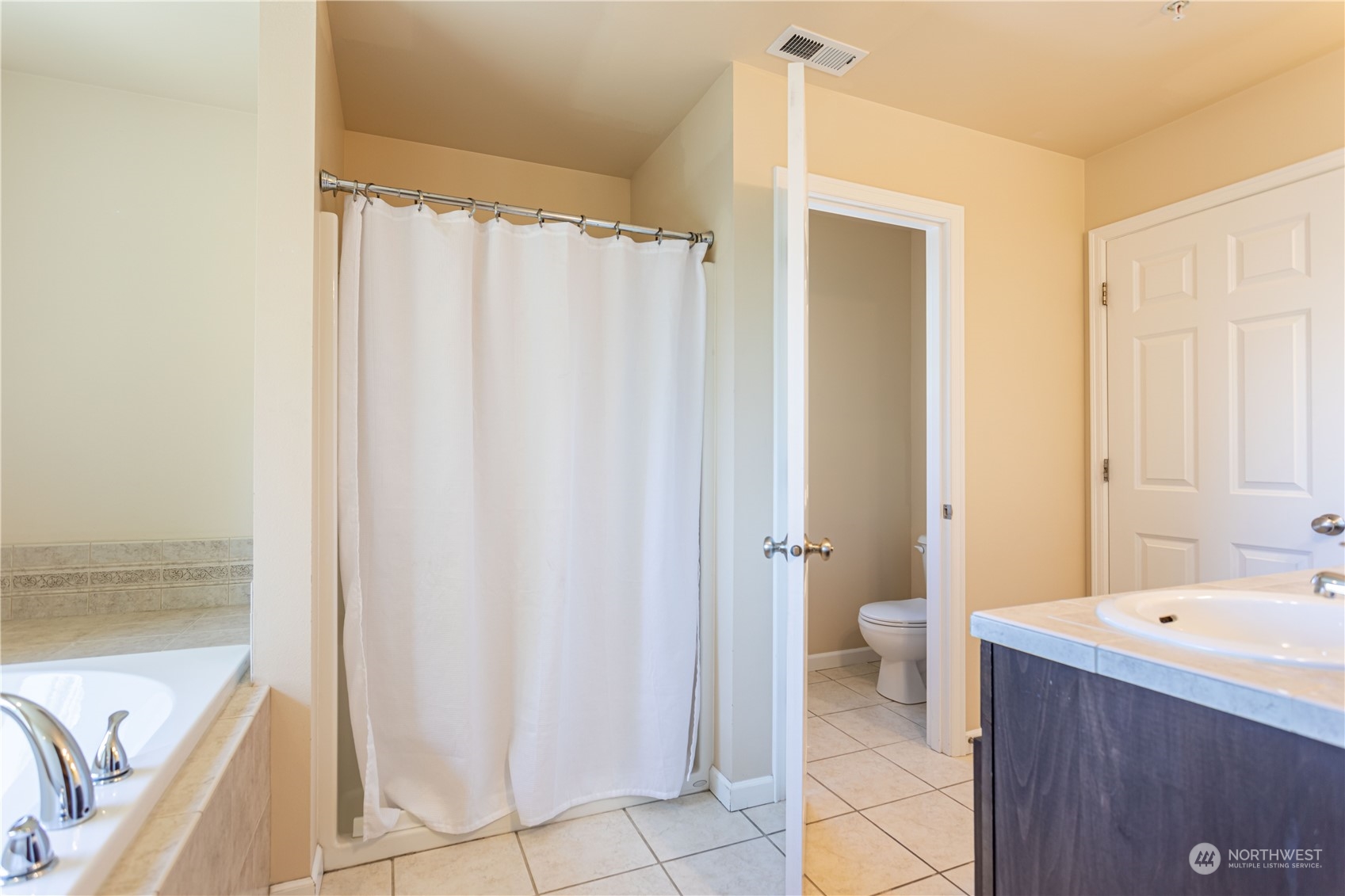 2555 Fancher Heights Boulevard