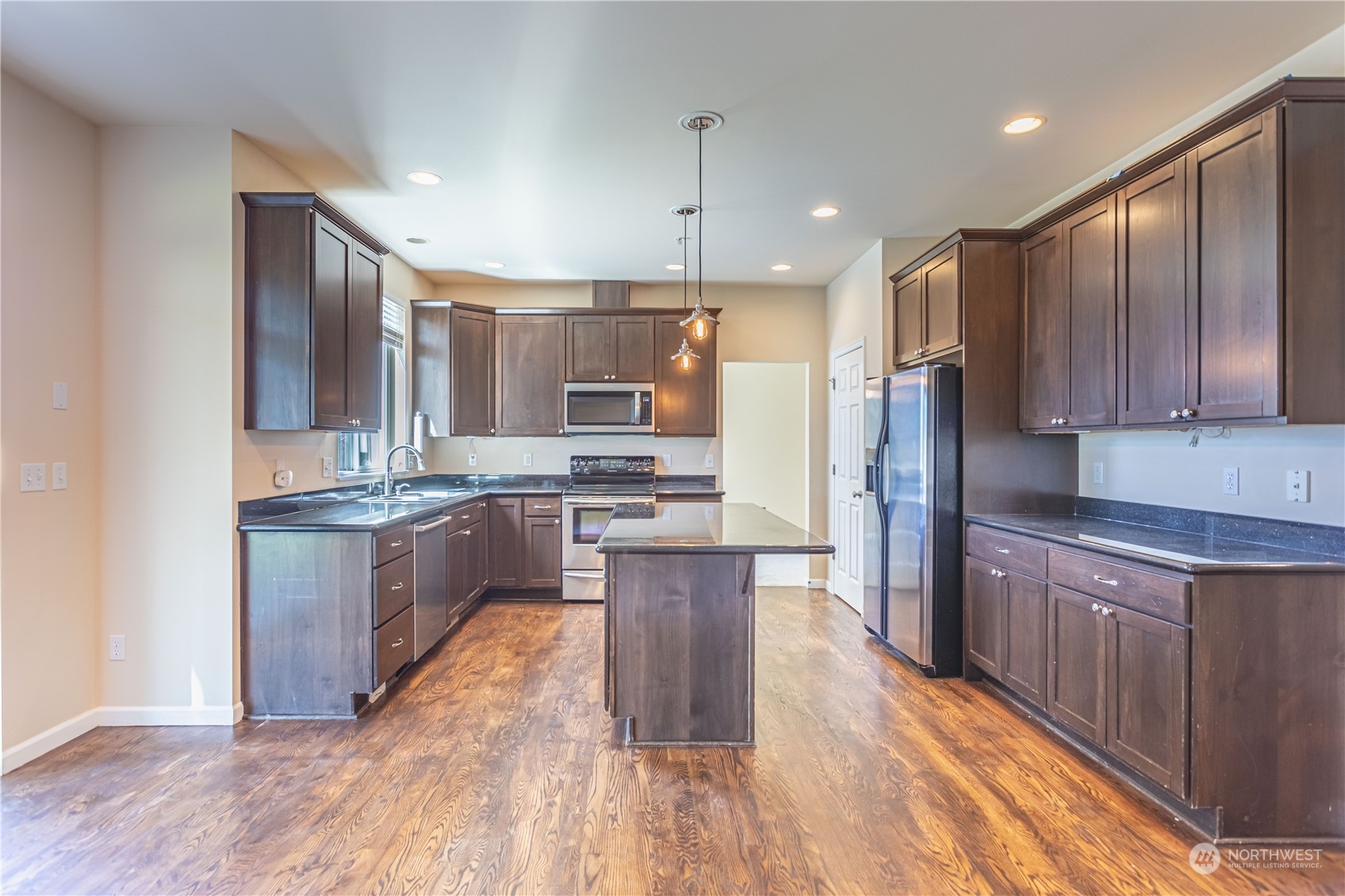 2555 Fancher Heights Boulevard