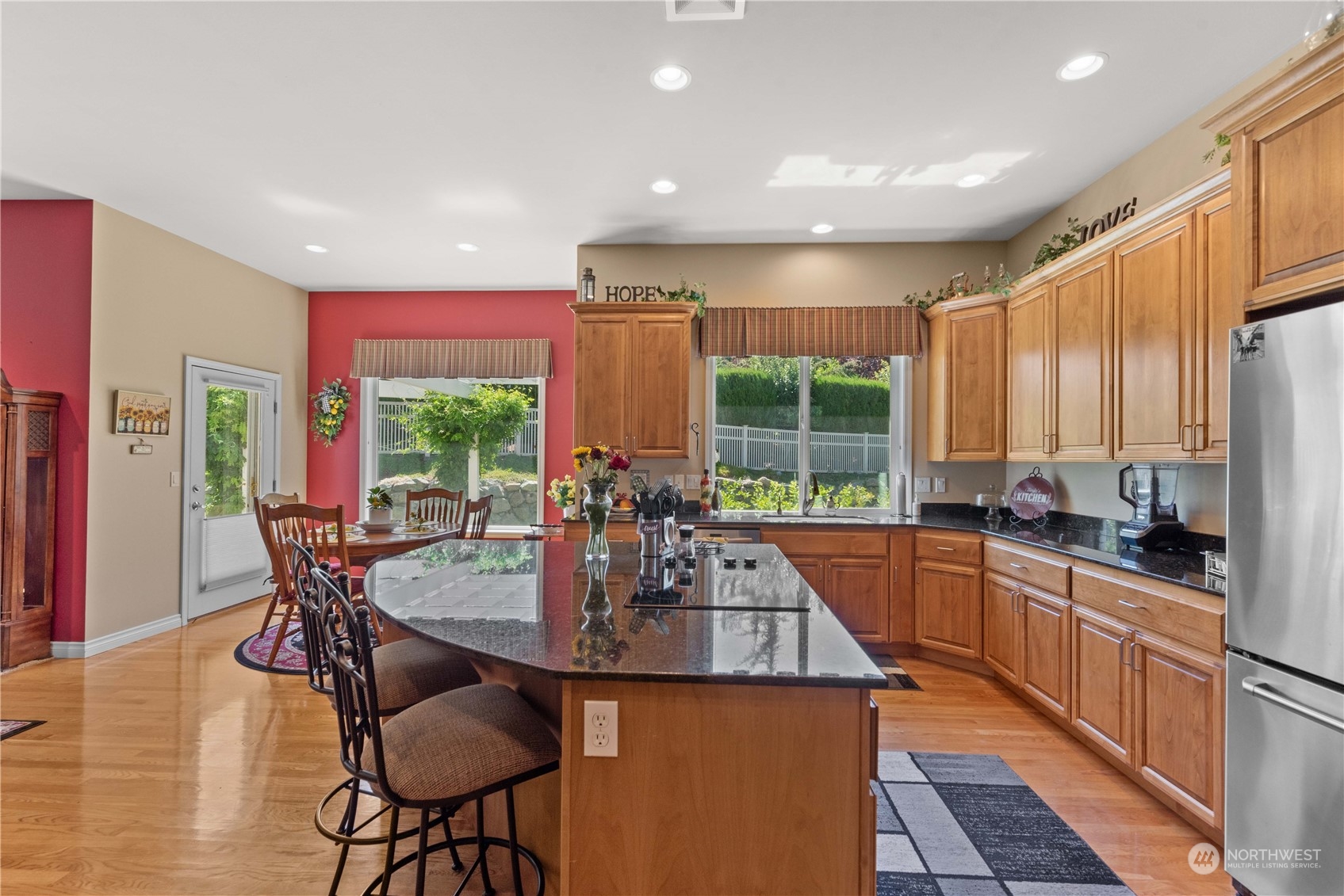 2071 Broadcrest Court