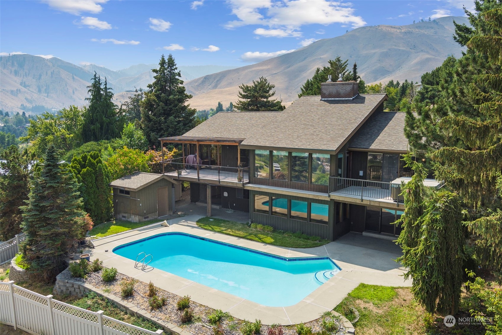 1027 Westmorland Drive