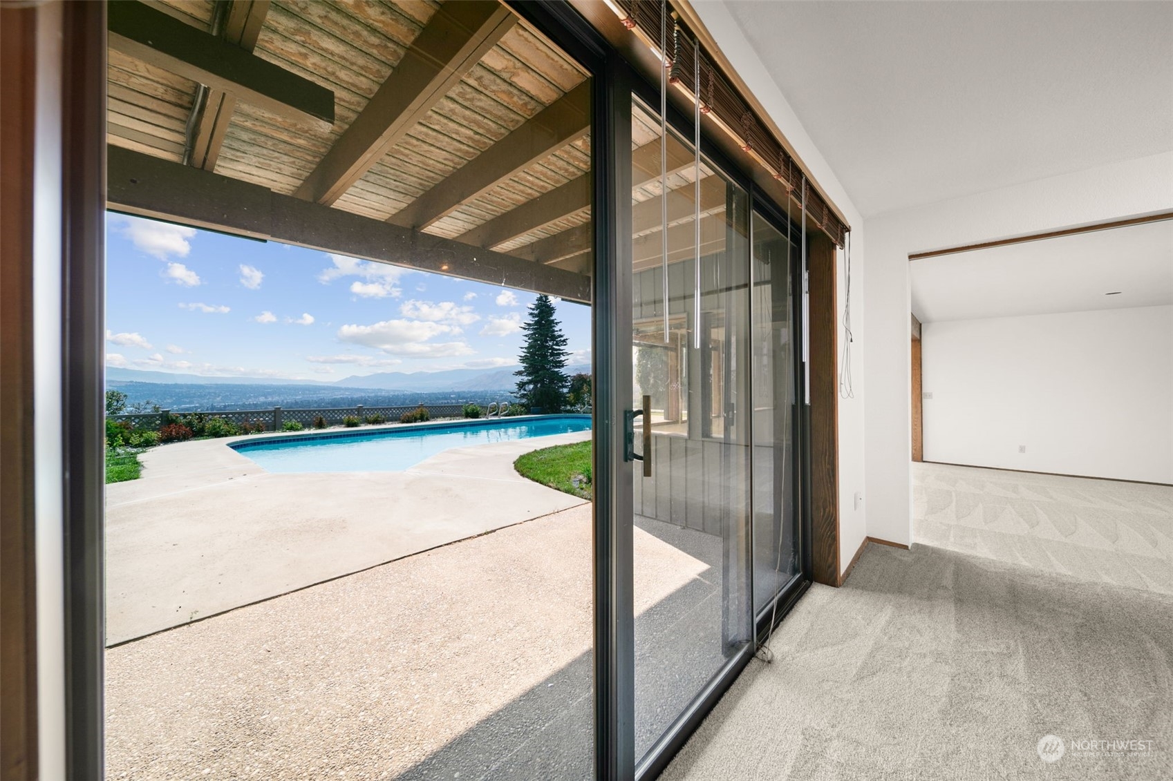 1027 Westmorland Drive