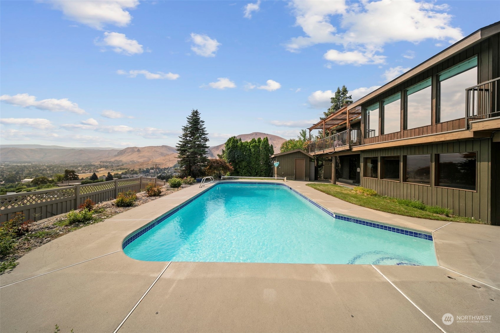 1027 Westmorland Drive