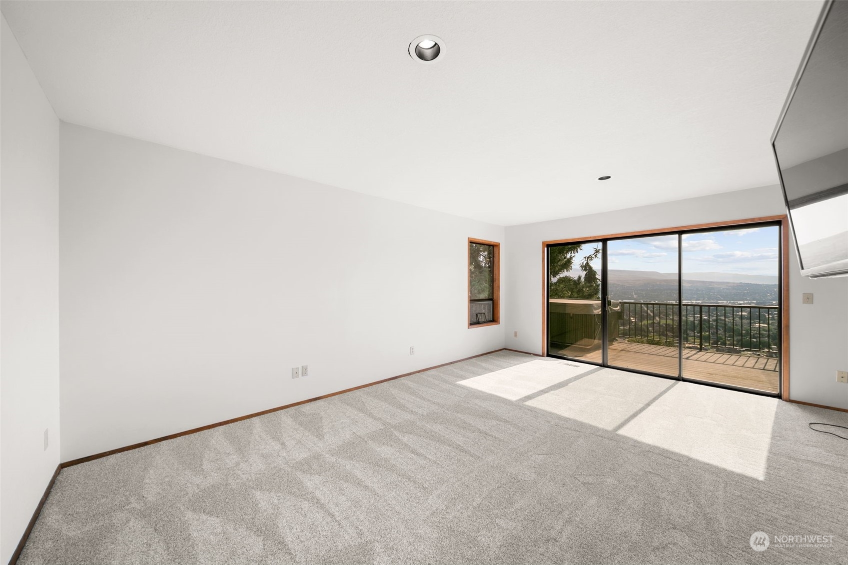 1027 Westmorland Drive