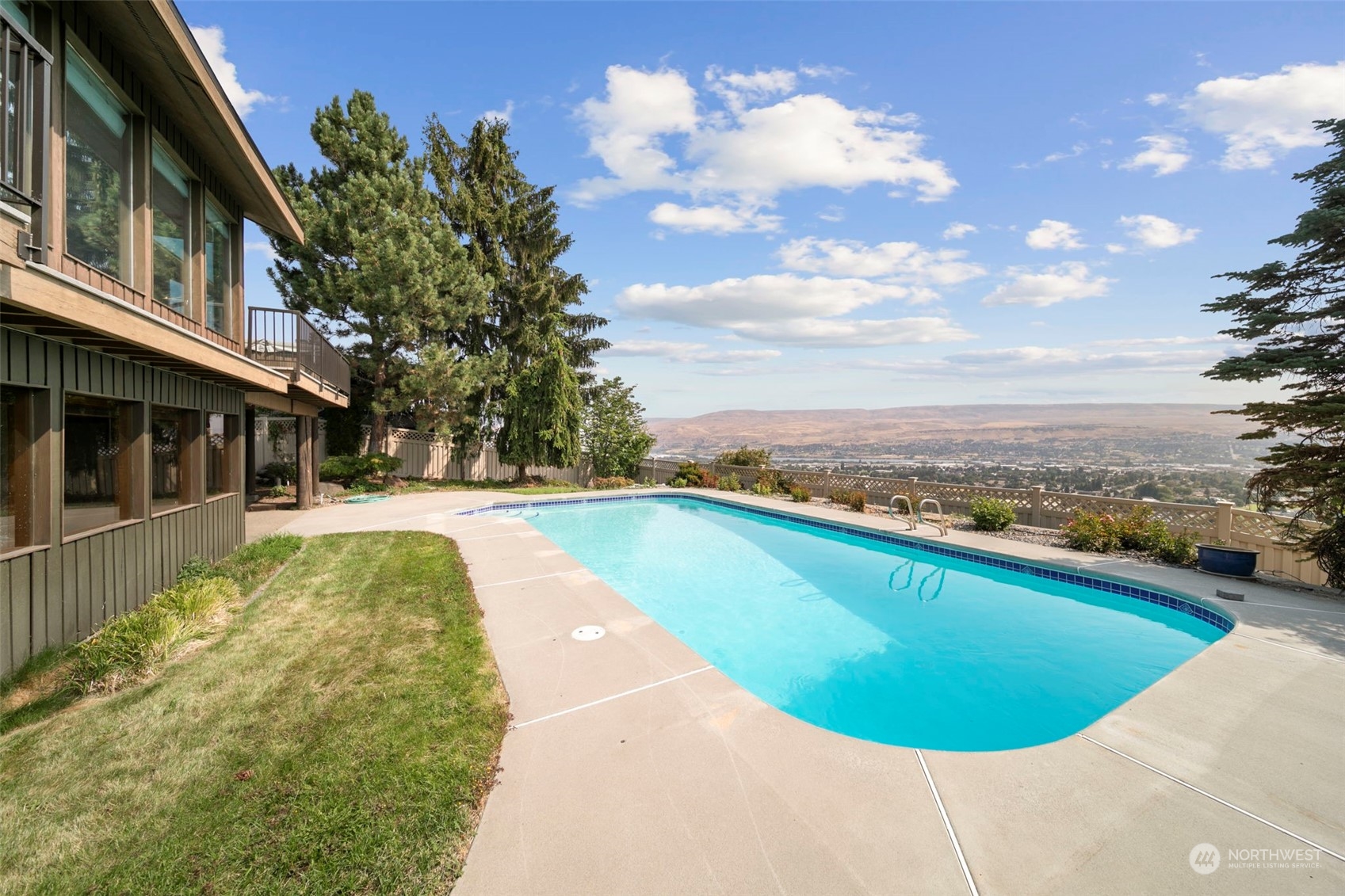 1027 Westmorland Drive