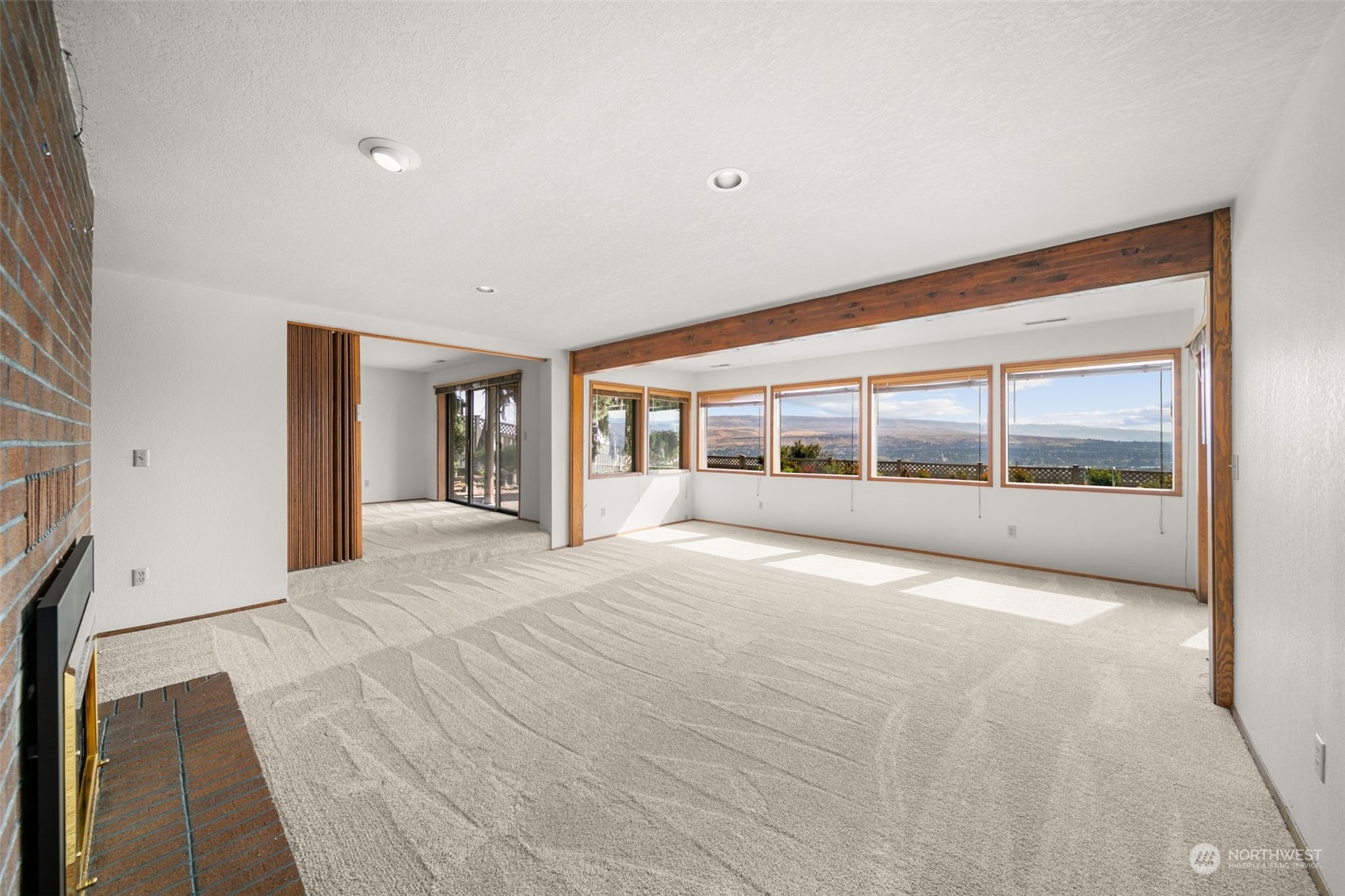 1027 Westmorland Drive