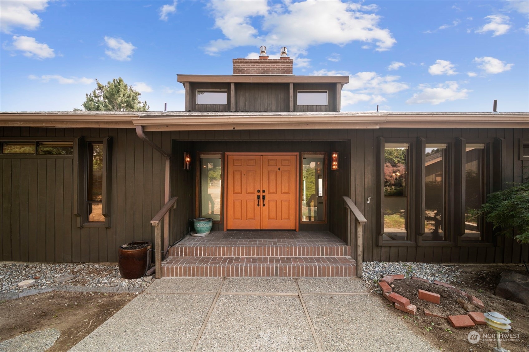 1027 Westmorland Drive