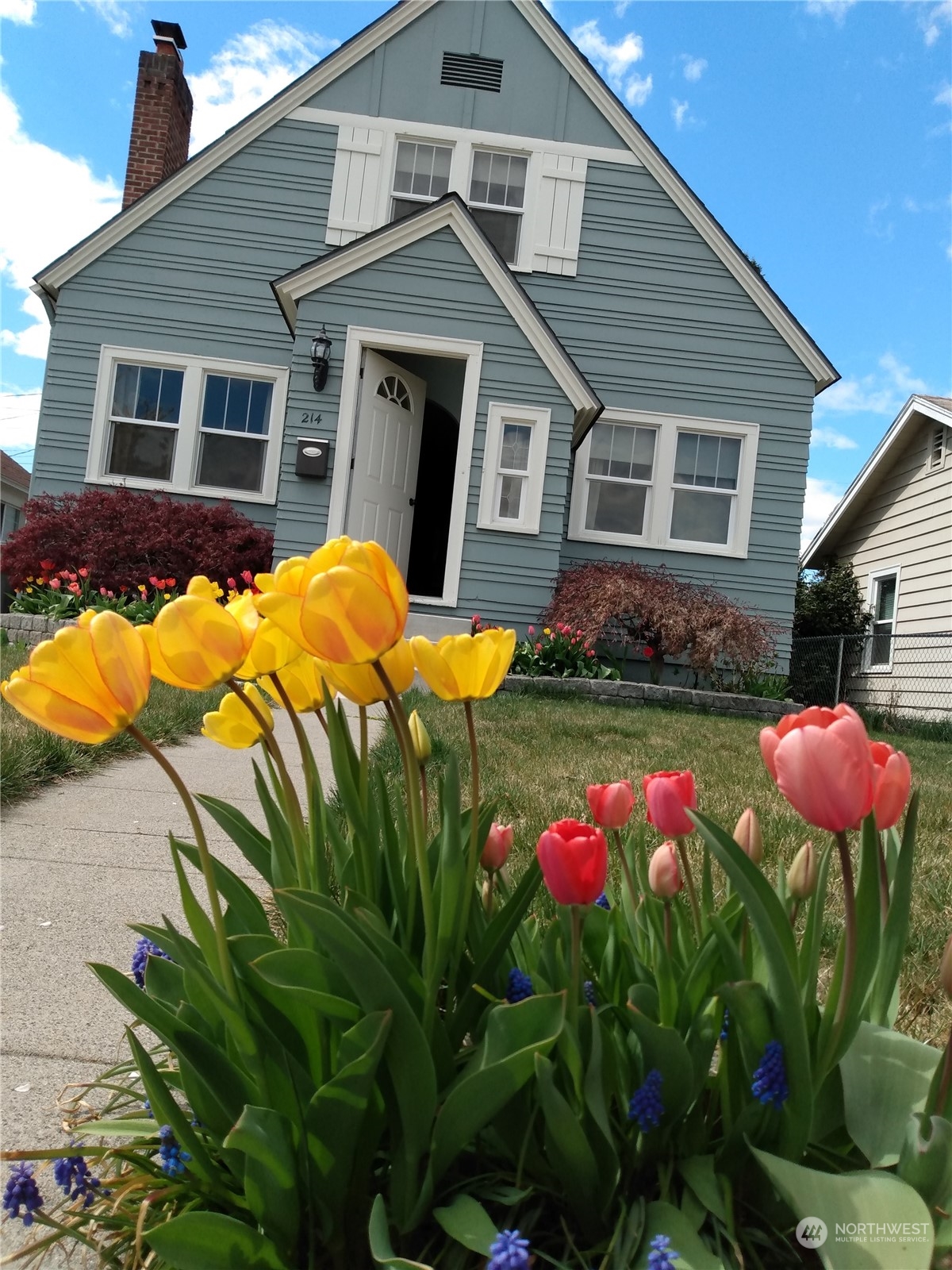 214 N Emerson Avenue