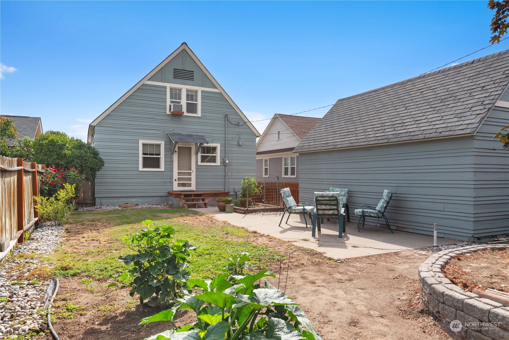 214 N Emerson Avenue