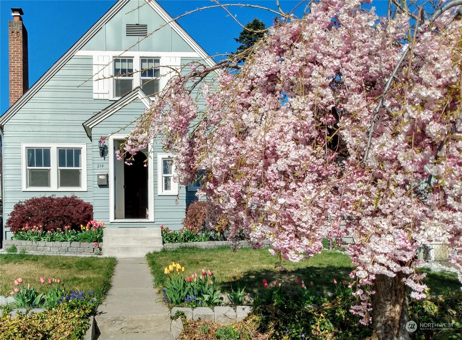 214 N Emerson Avenue