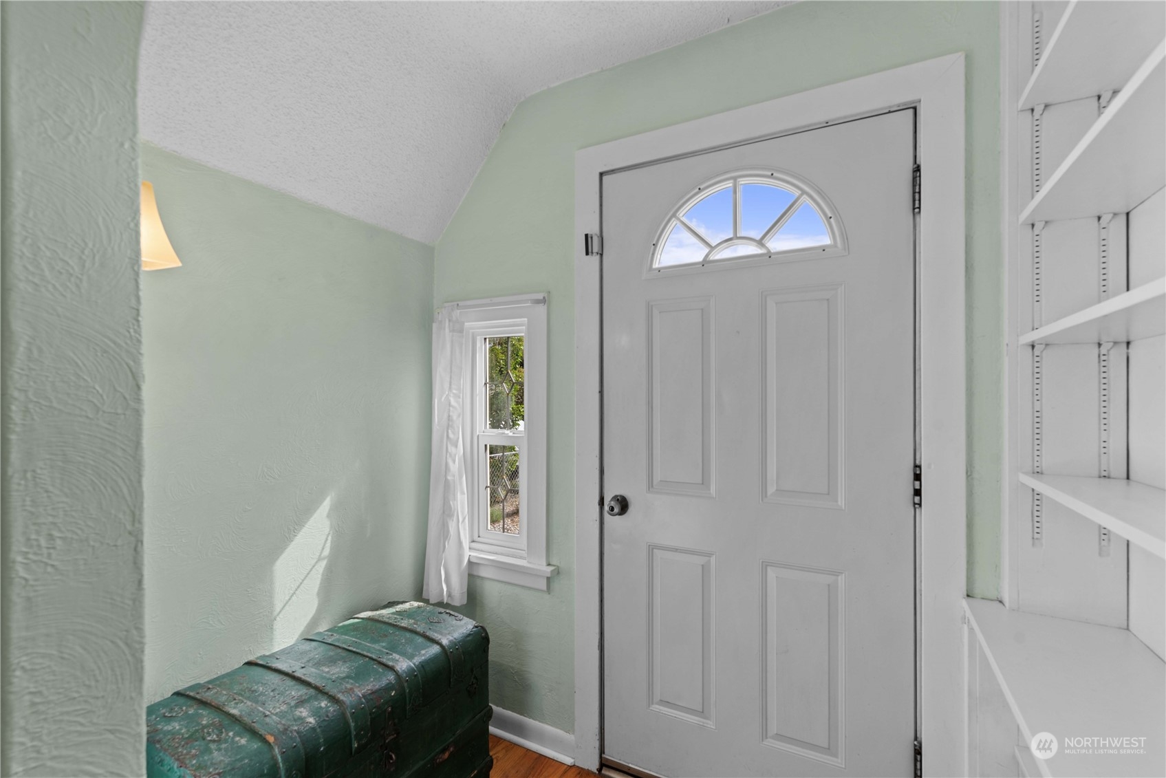 214 N Emerson Avenue