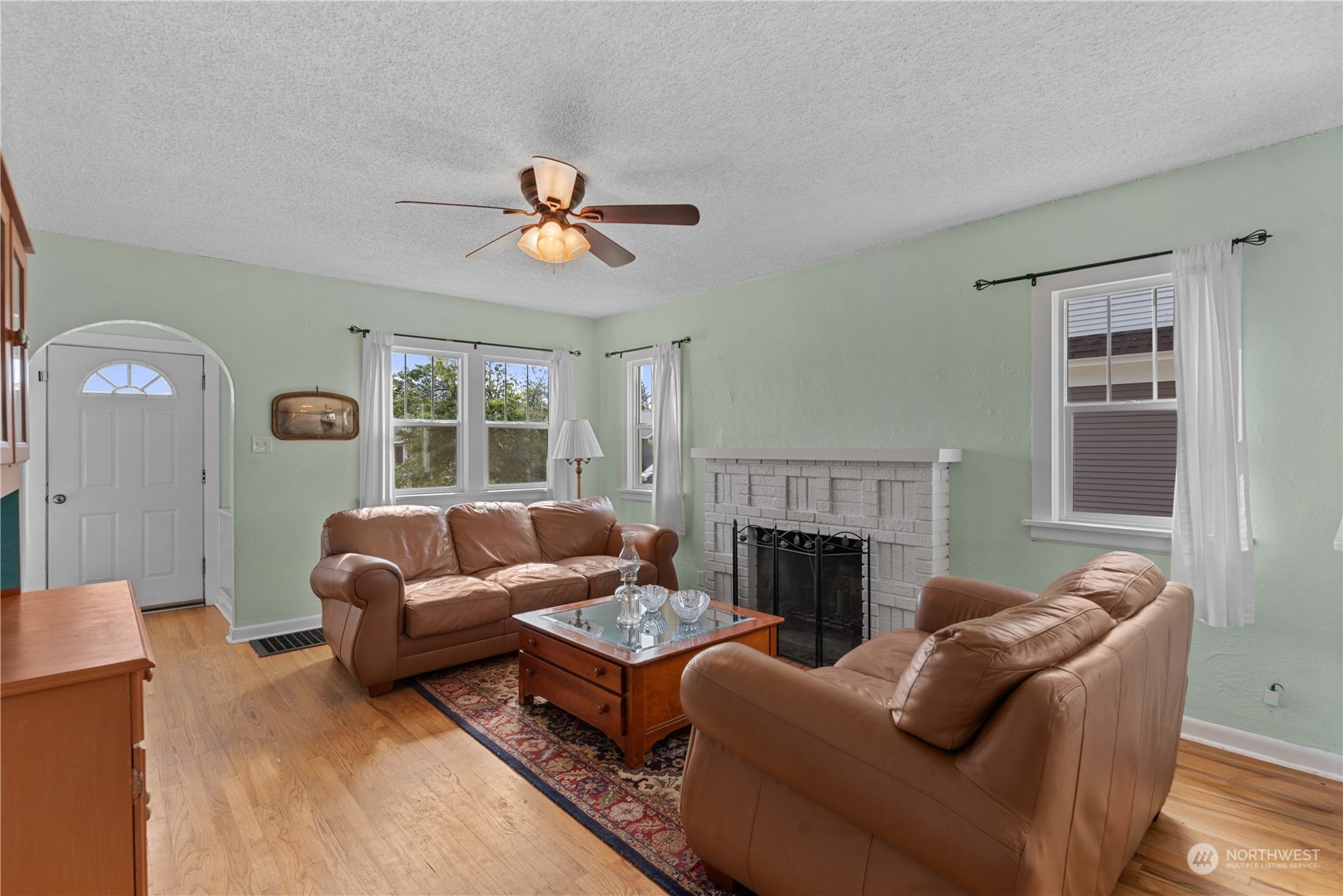 214 N Emerson Avenue