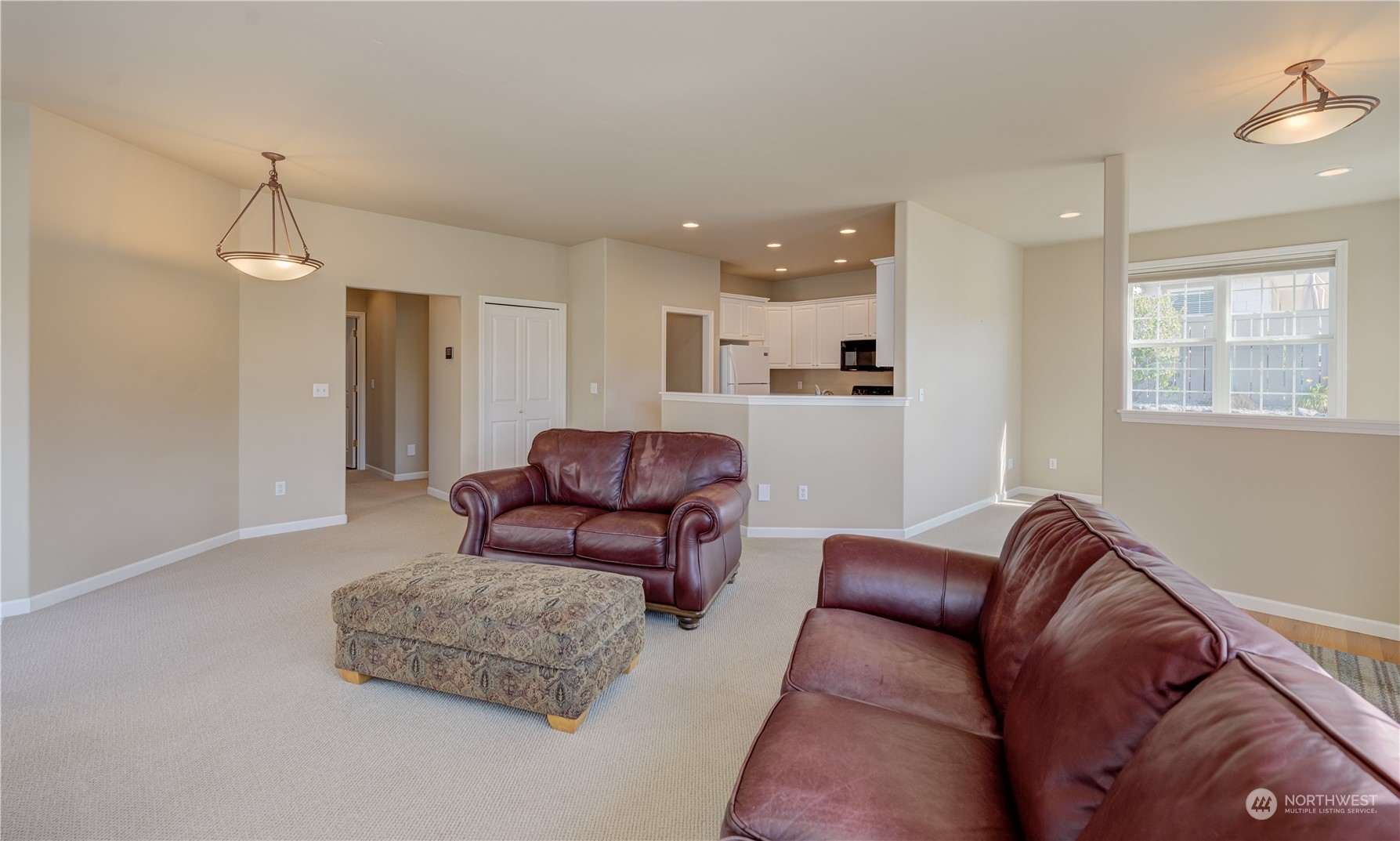 1494 Eastmont Ave Unit: 30