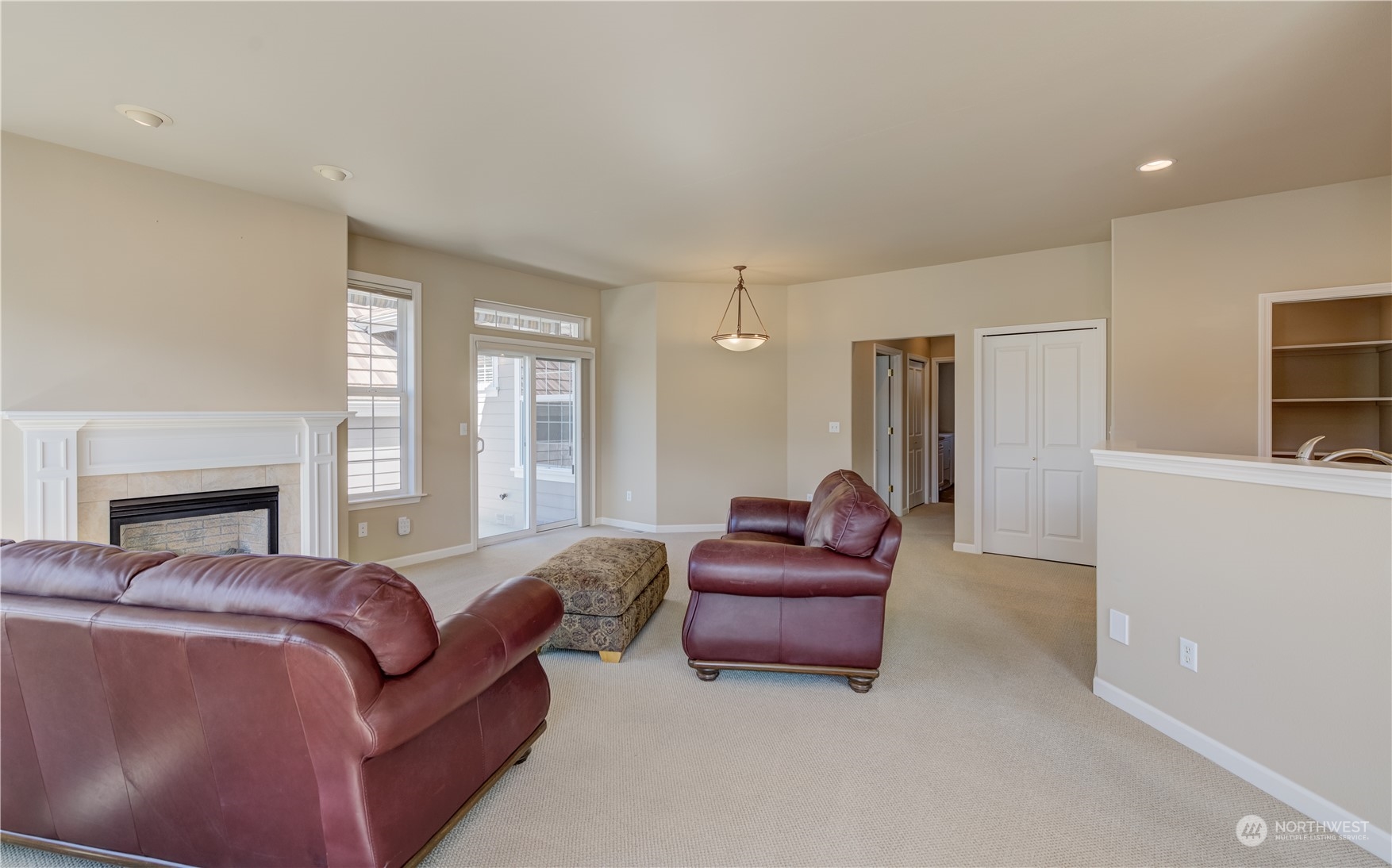 1494 Eastmont Ave Unit: 30