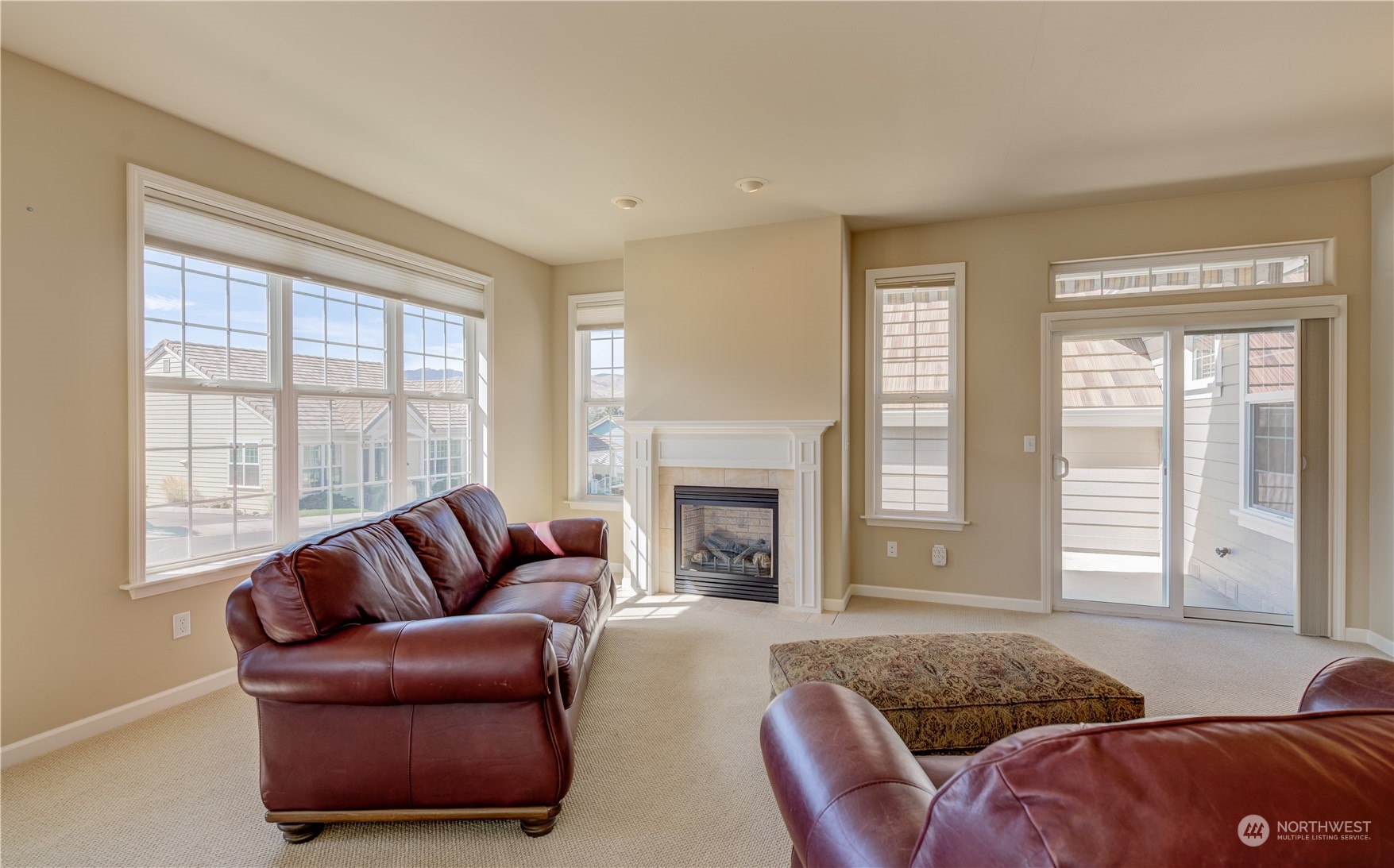 1494 Eastmont Ave Unit: 30