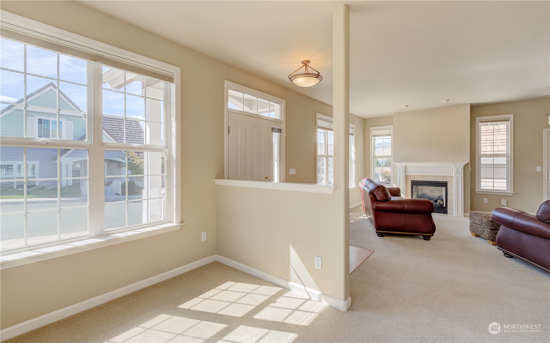 1494 Eastmont Ave Unit: 30