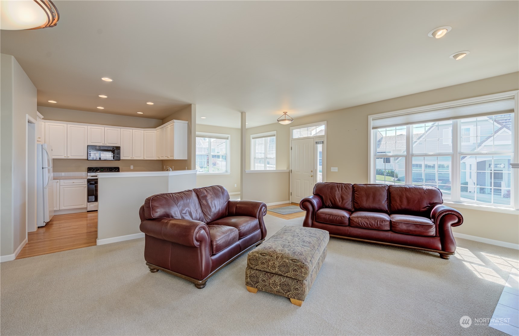 1494 Eastmont Ave Unit: 30