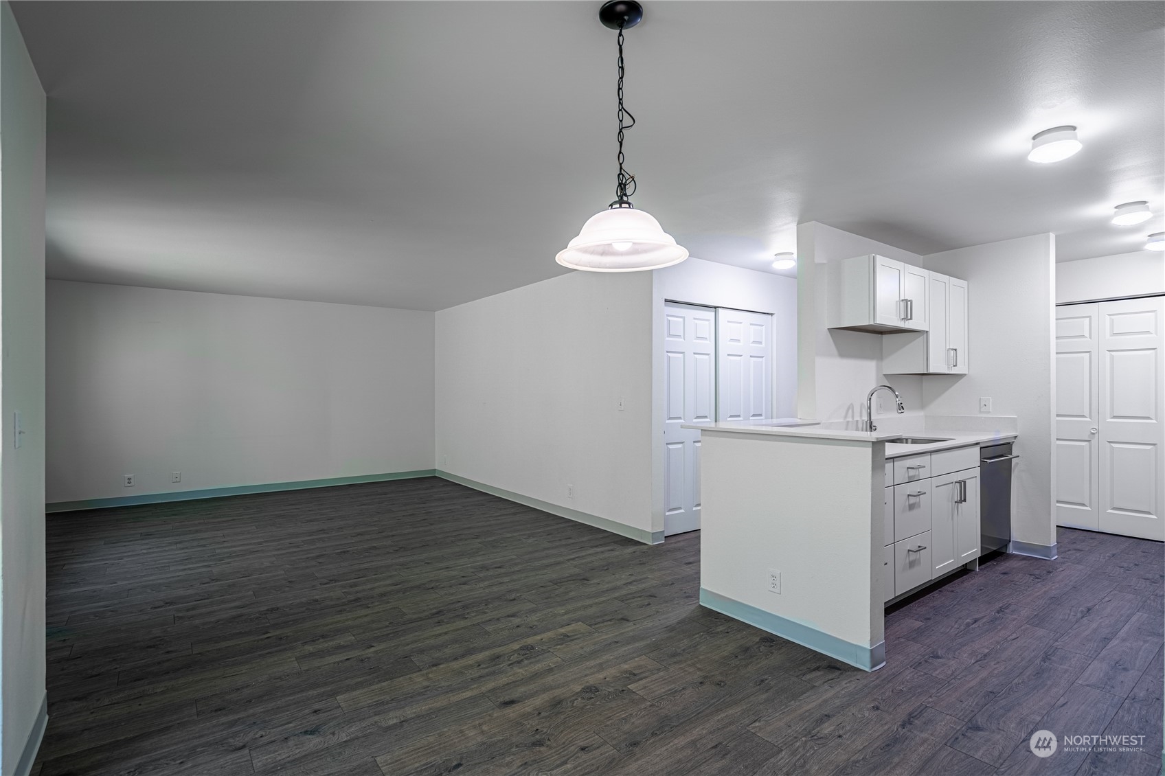 667 4th I & J Street NE Unit: I & J