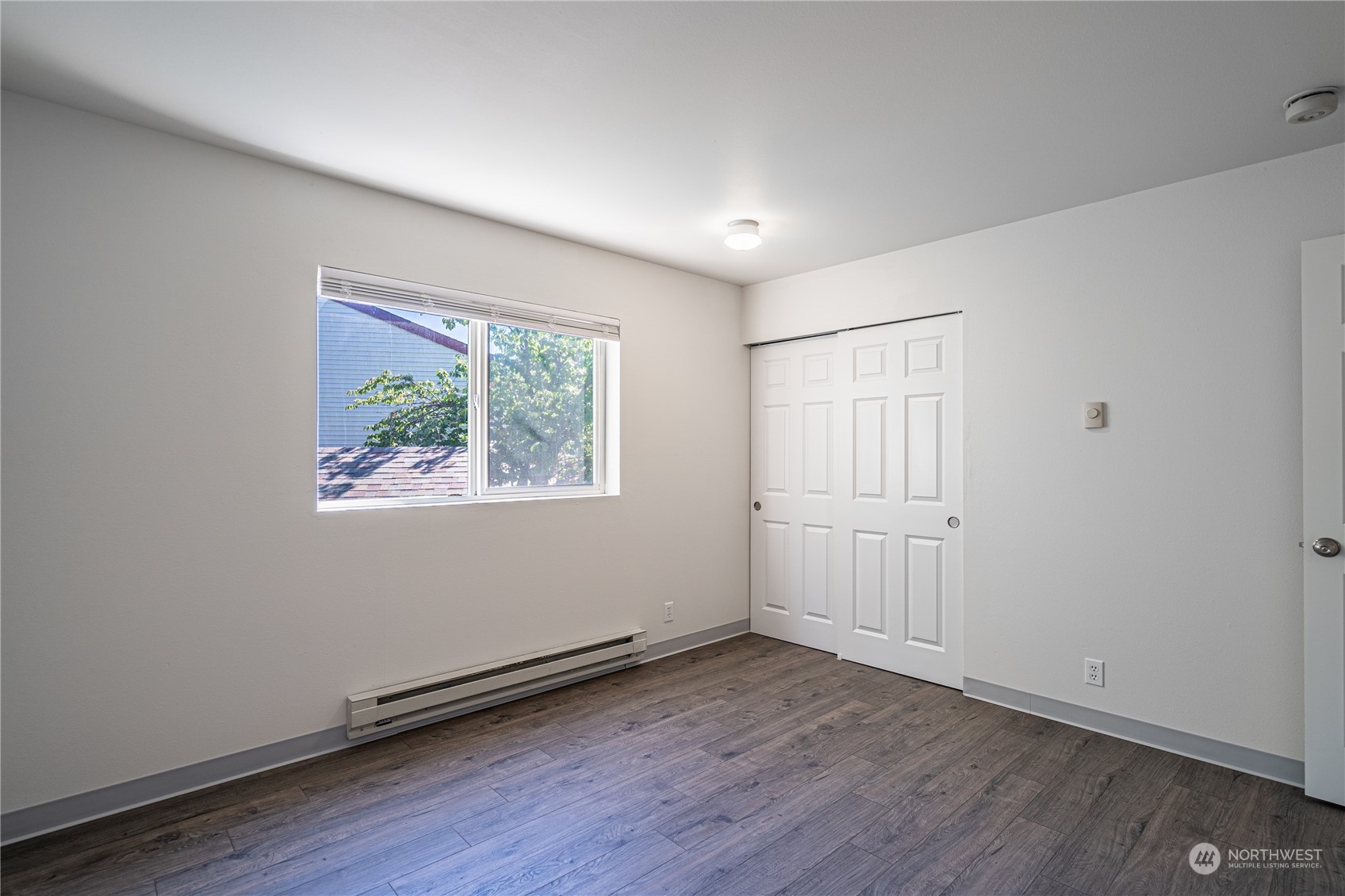 667 4th I & J Street NE Unit: I & J