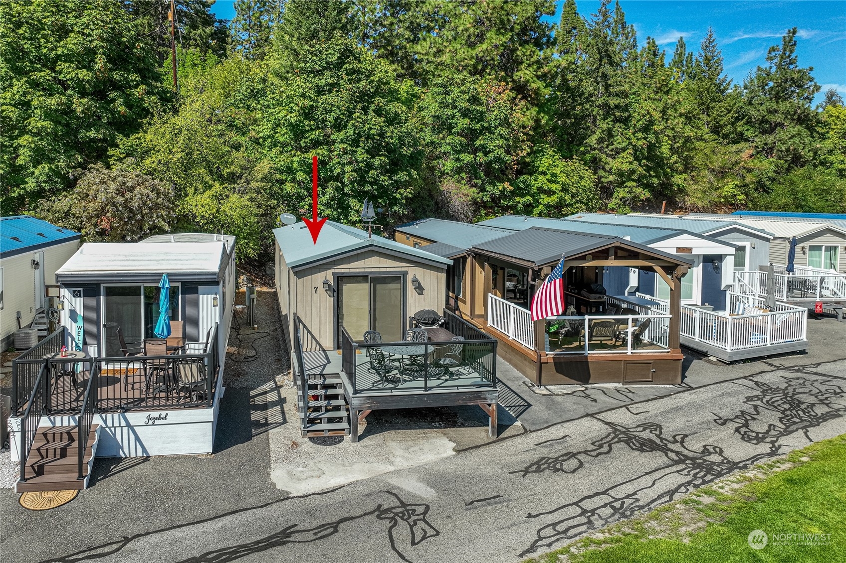 11155 S Lakeshore Dr Unit: 7A