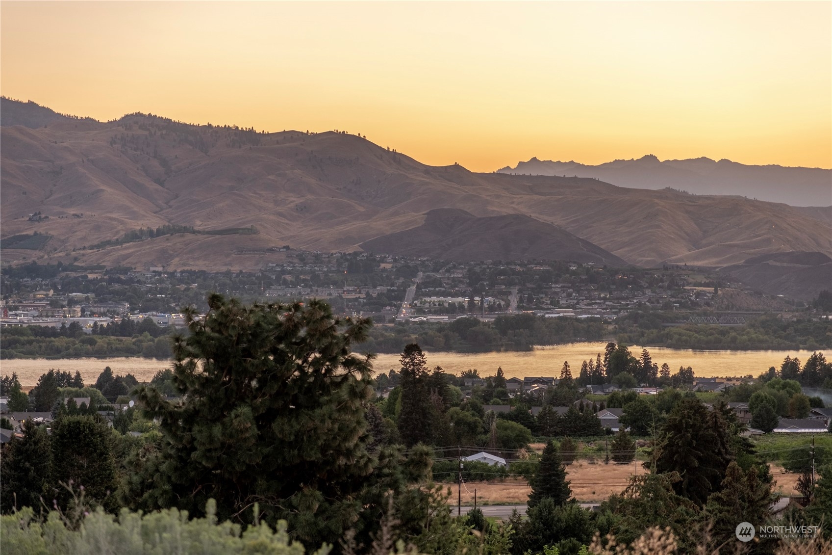 2949 N Breckenridge Drive