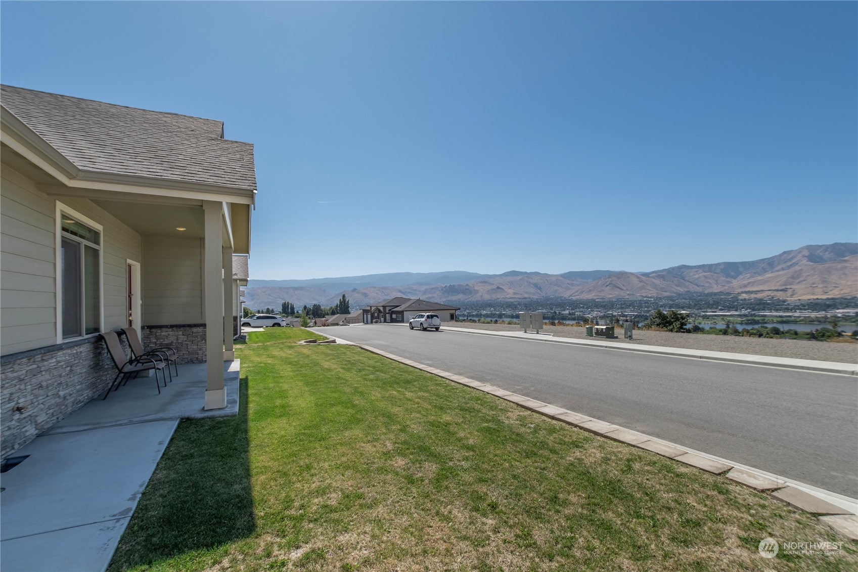 2949 N Breckenridge Drive