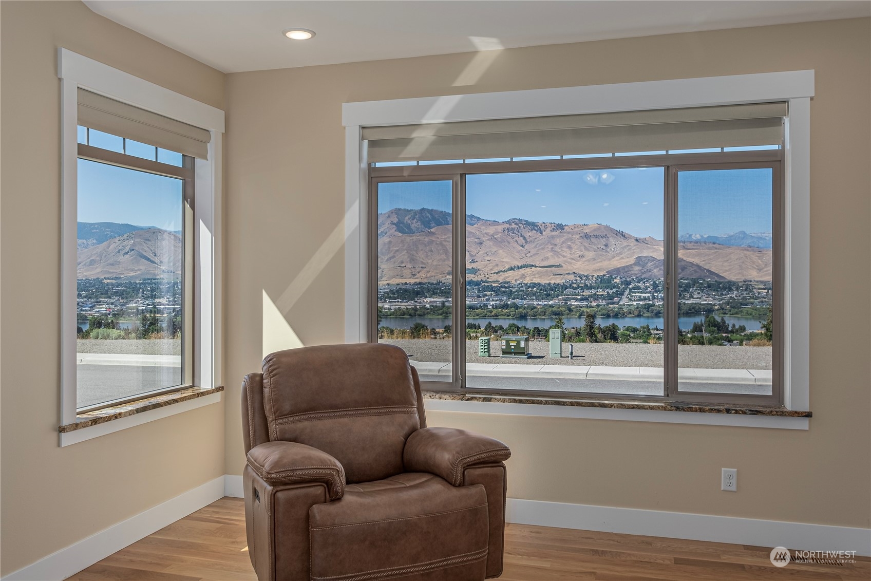 2949 N Breckenridge Drive