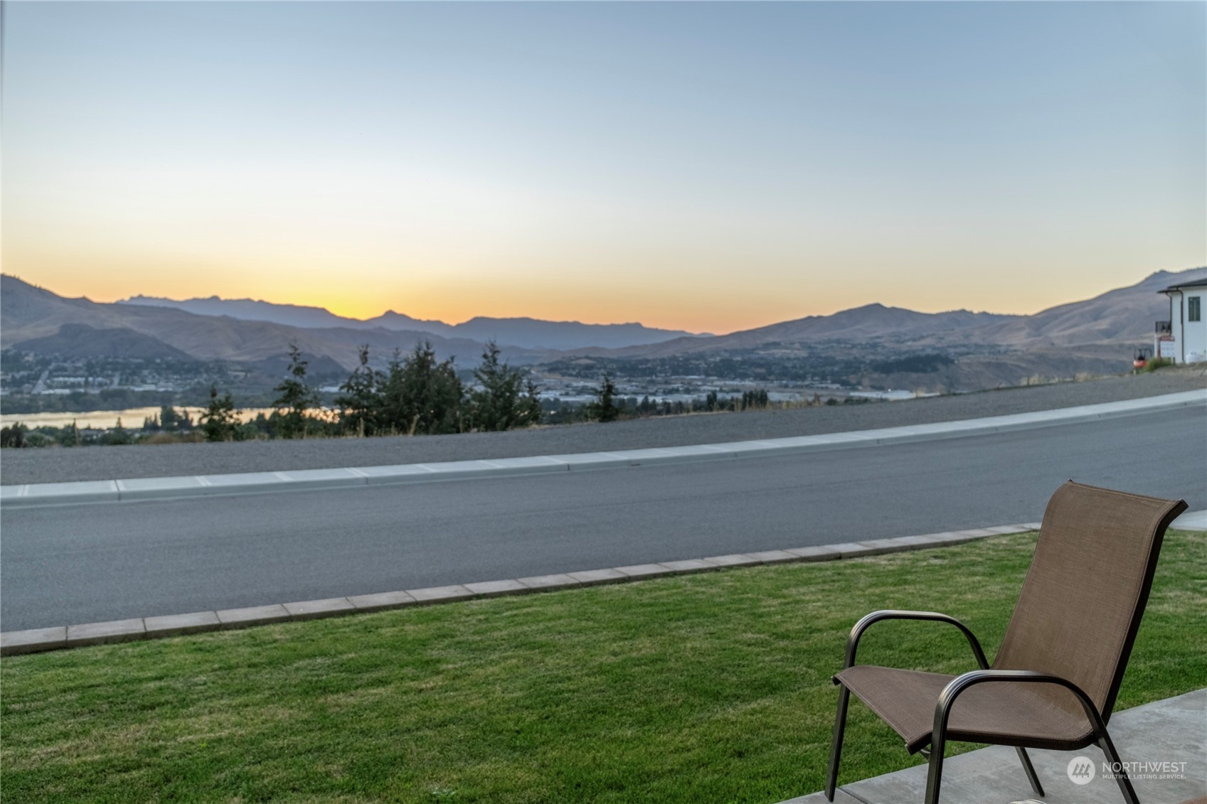 2949 N Breckenridge Drive