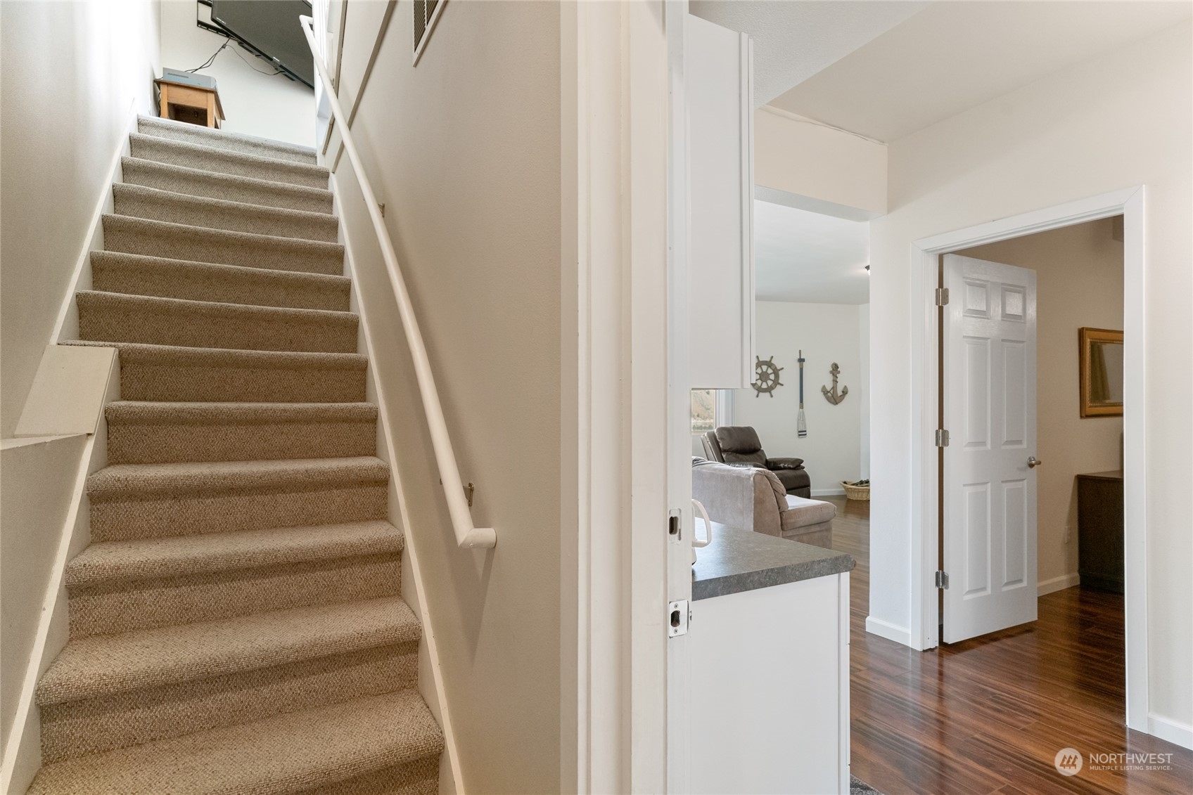 216 Willow View Drive