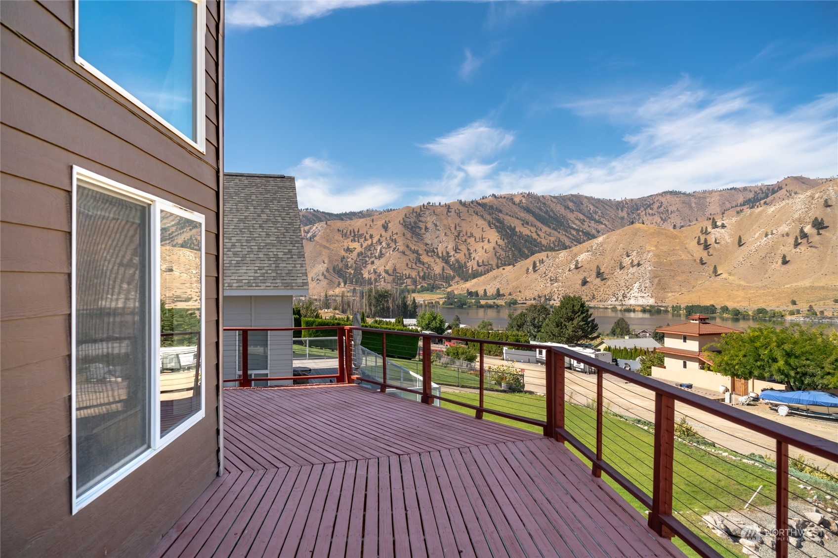 216 Willow View Drive