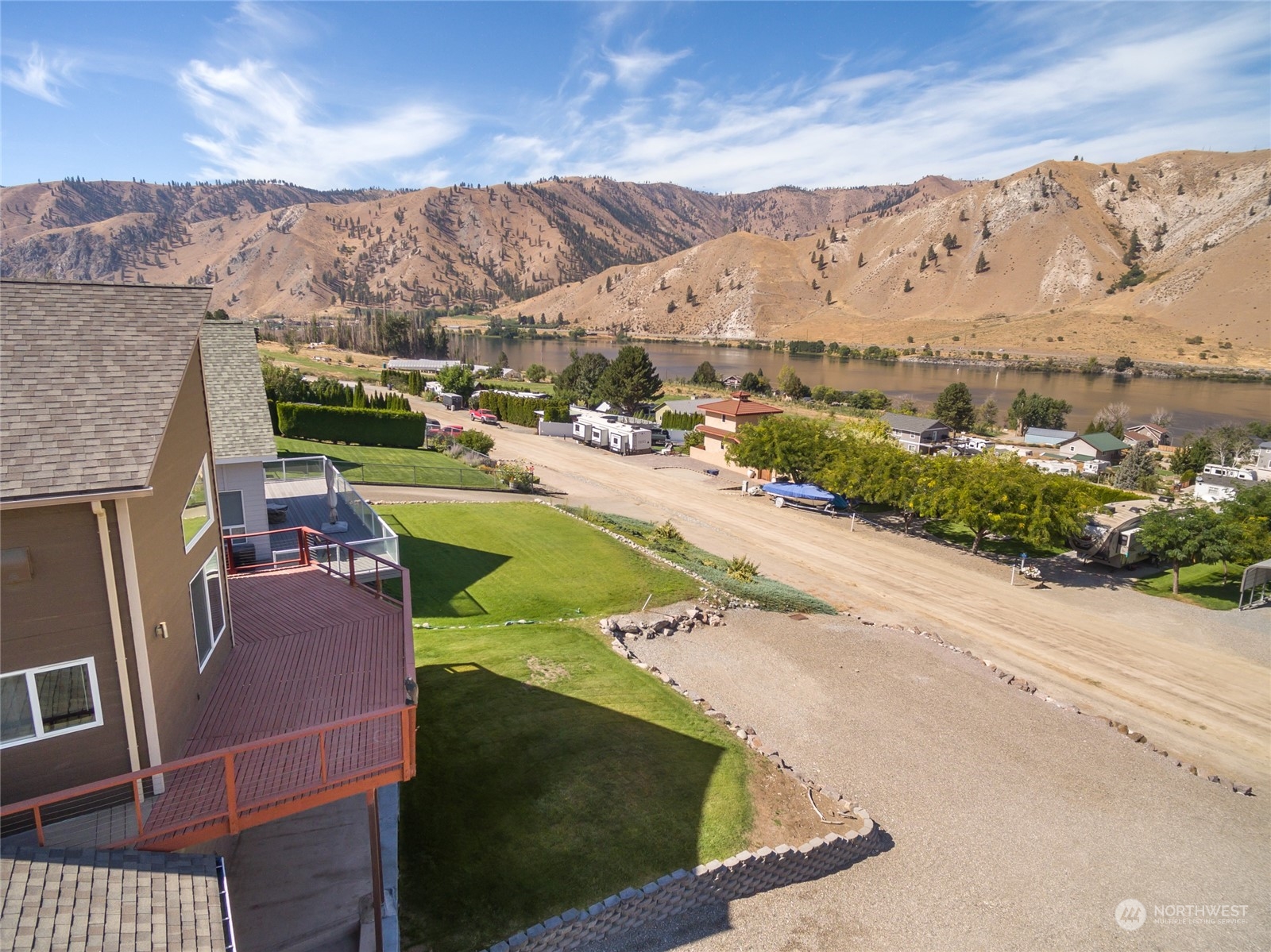 216 Willow View Drive