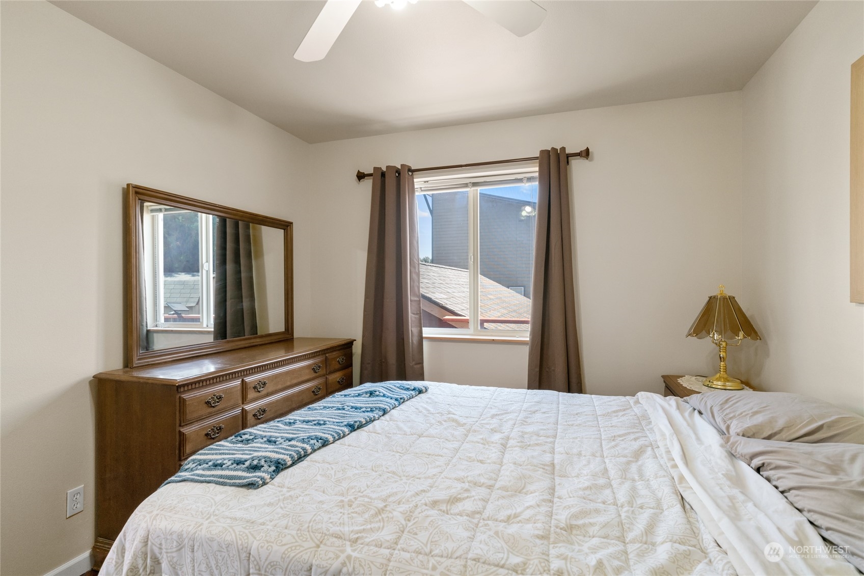 216 Willow View Drive