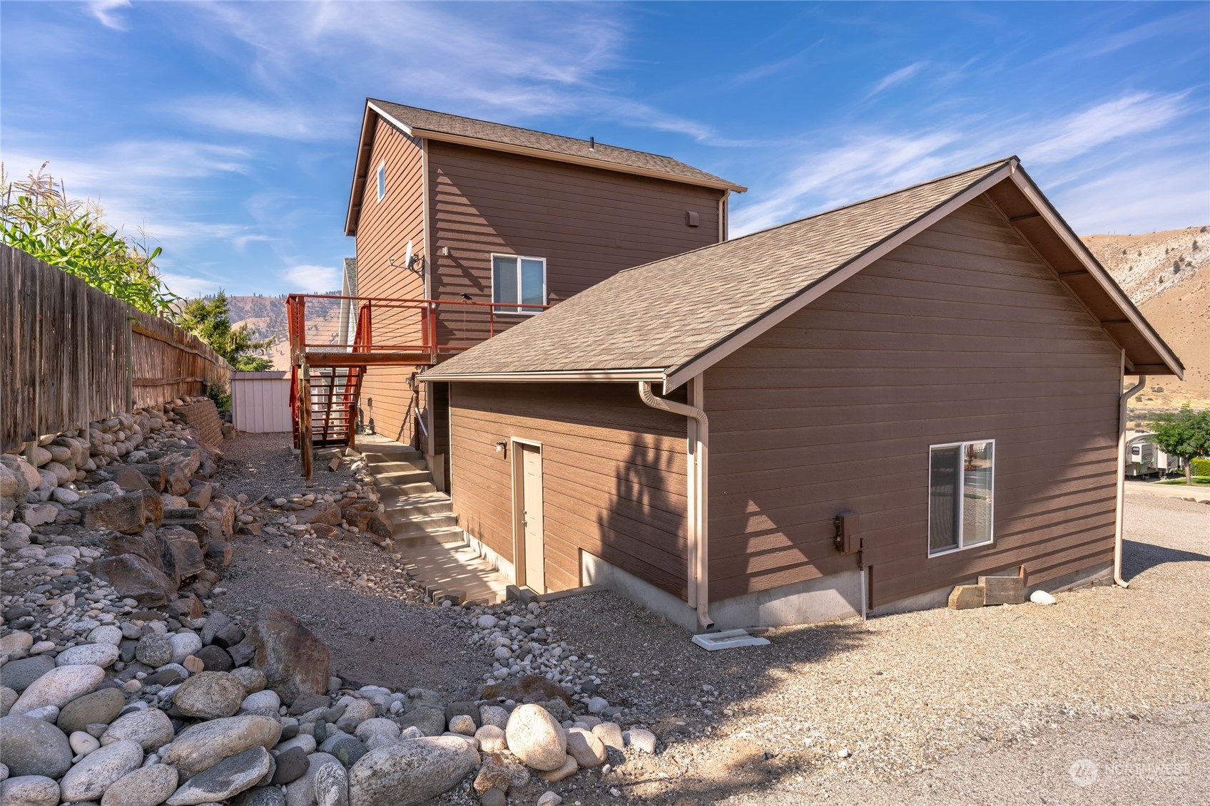 216 Willow View Drive