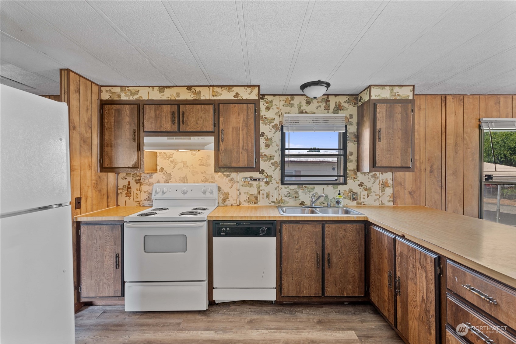 455 9th Street NE Unit: 34