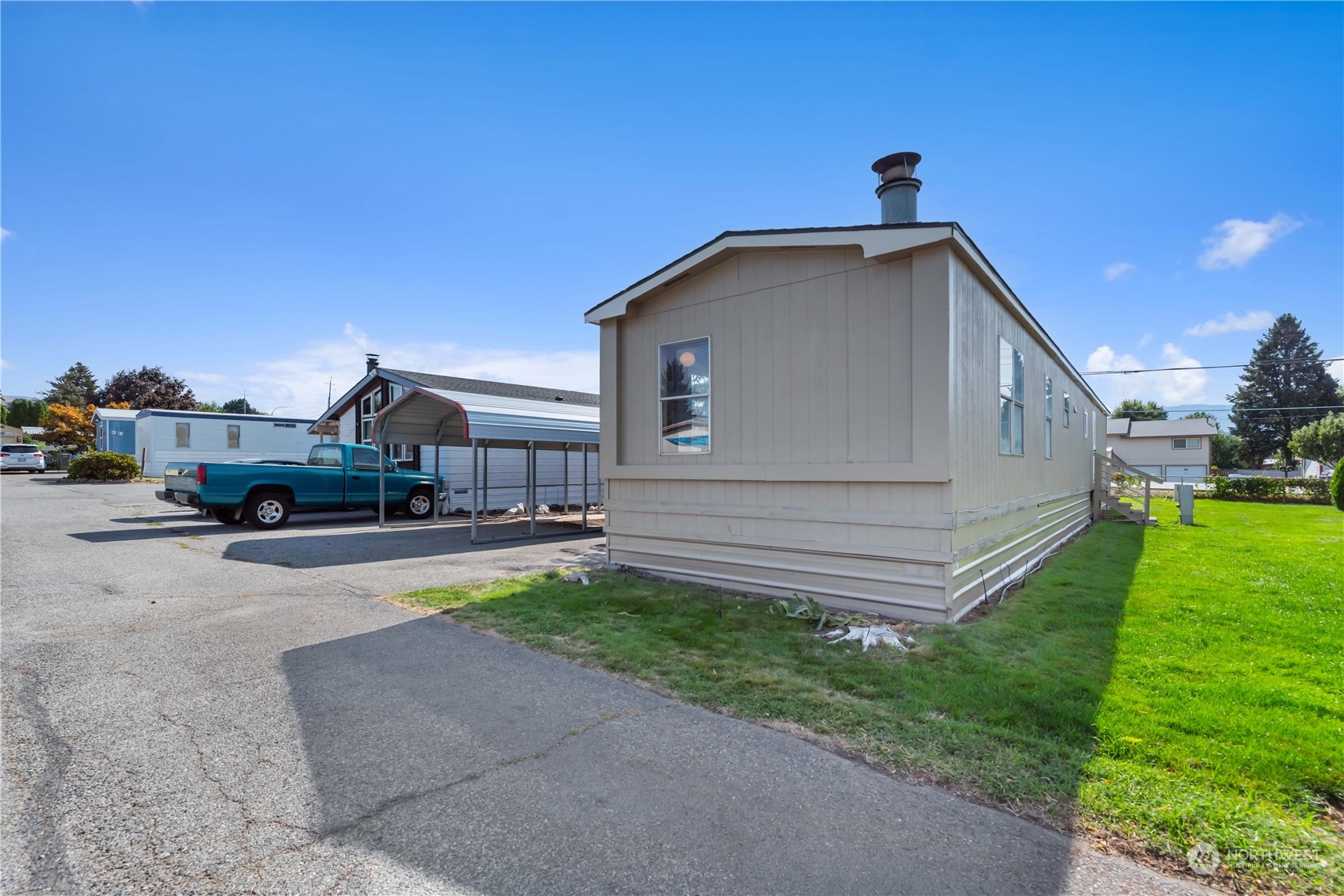 455 9th Street NE Unit: 34