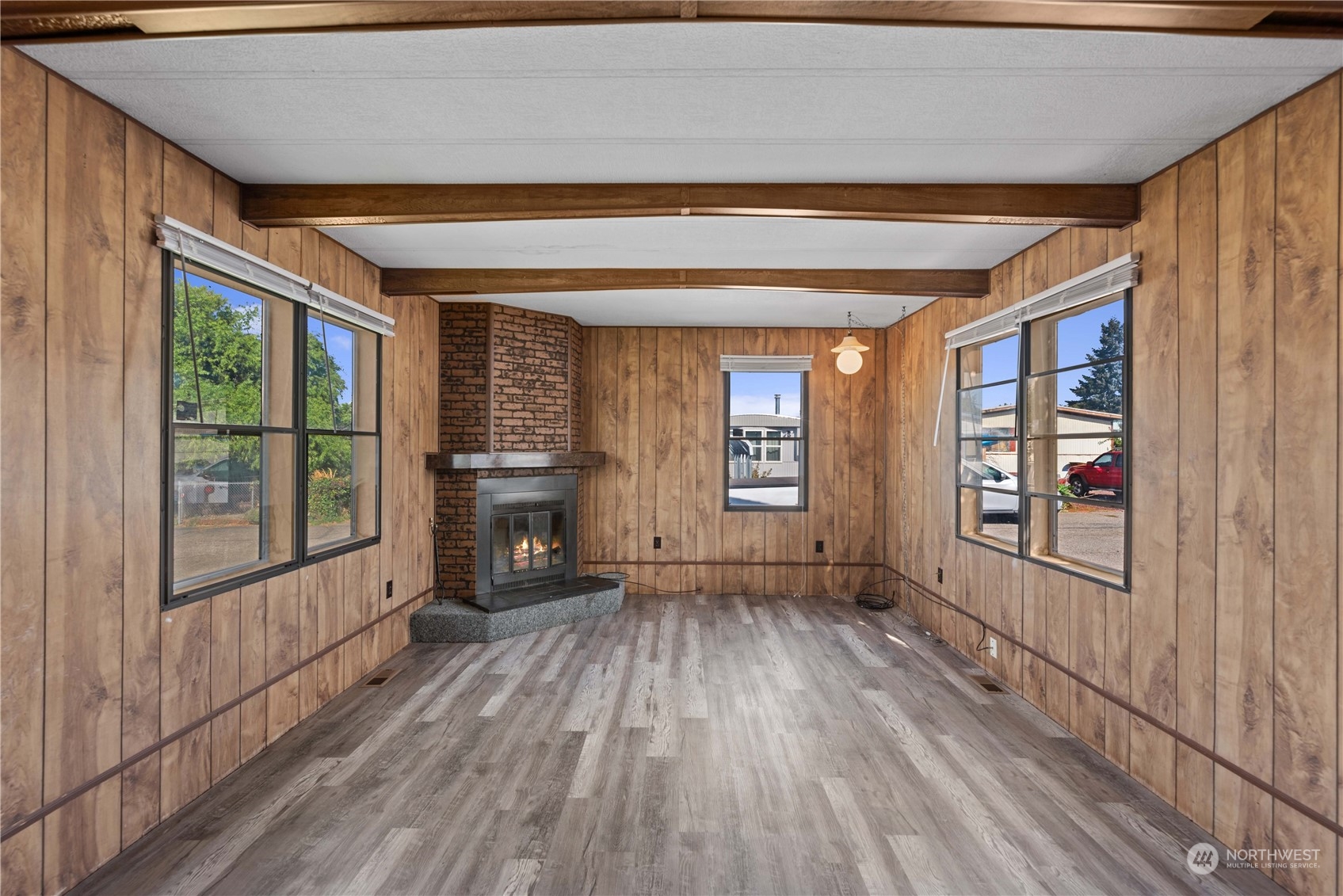 455 9th Street NE Unit: 34