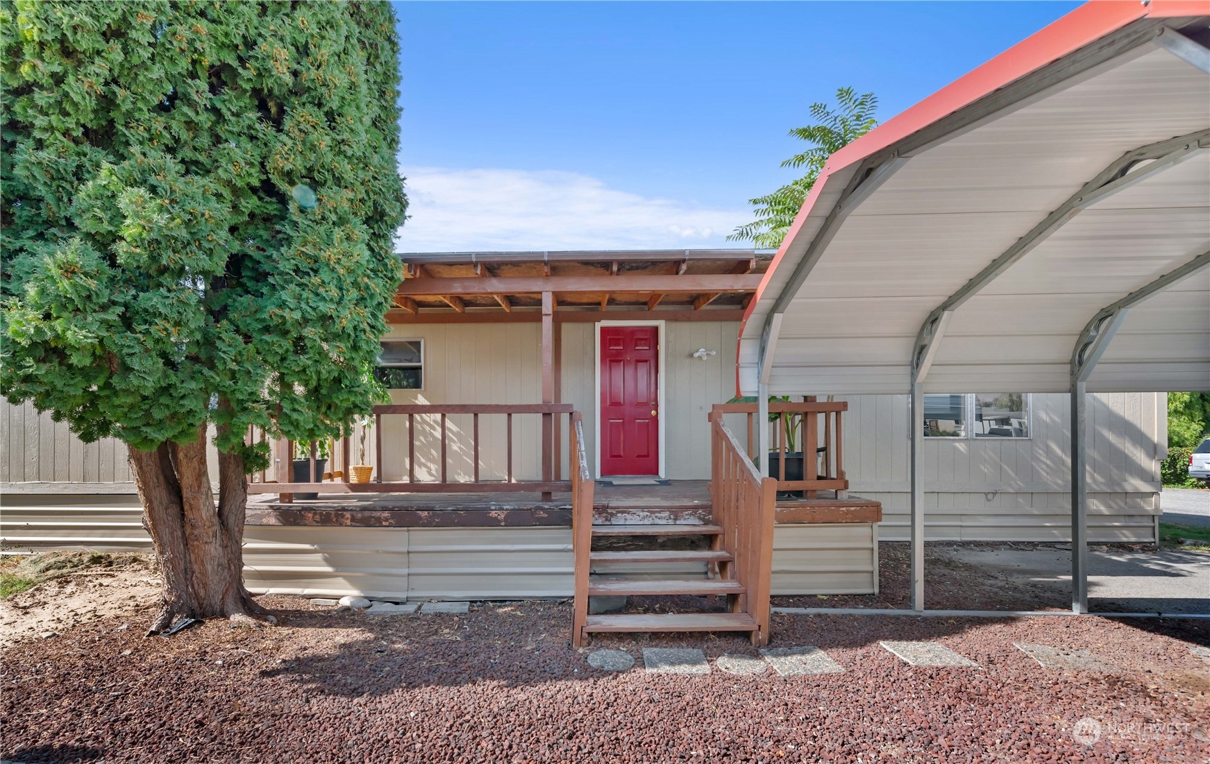 455 9th Street NE Unit: 34