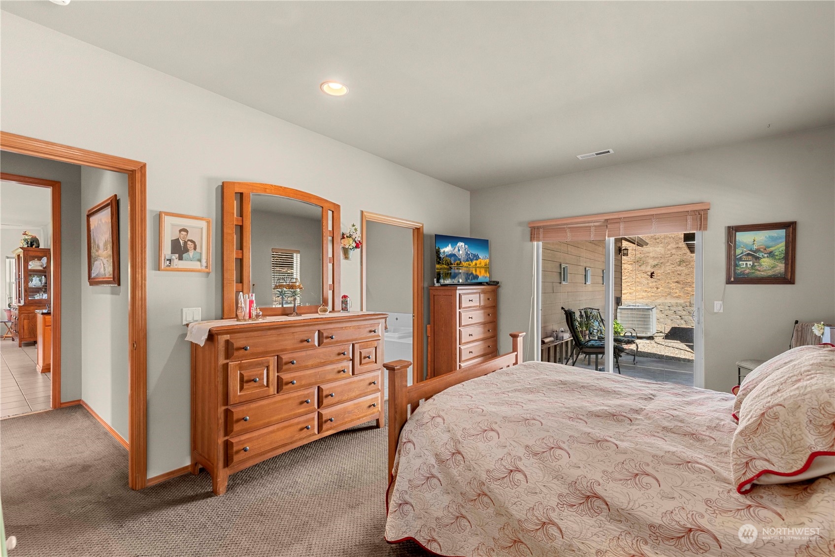 102 View Ridge Circle