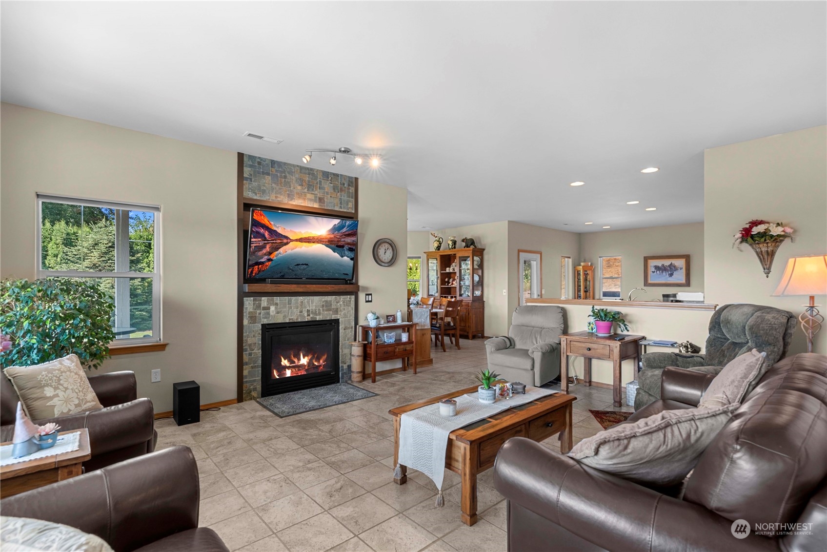 102 View Ridge Circle