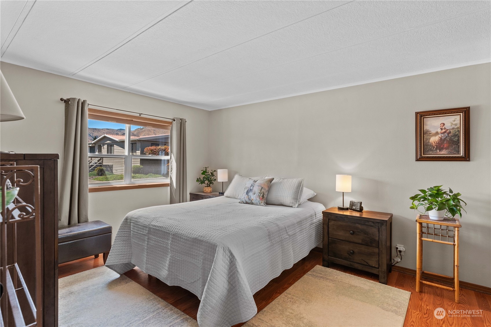 1606 Clark Drive Unit: 3