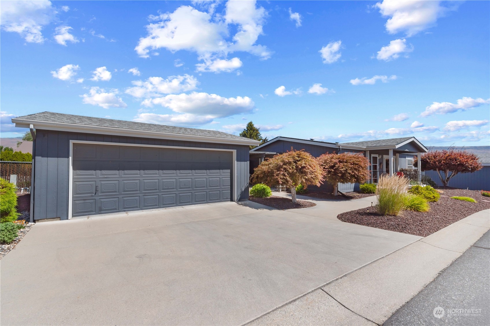 1606 Clark Drive Unit: 3