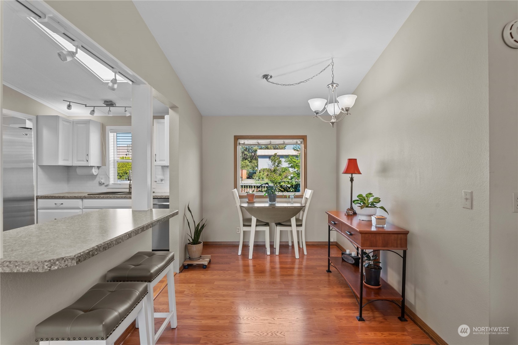 1606 Clark Drive Unit: 3