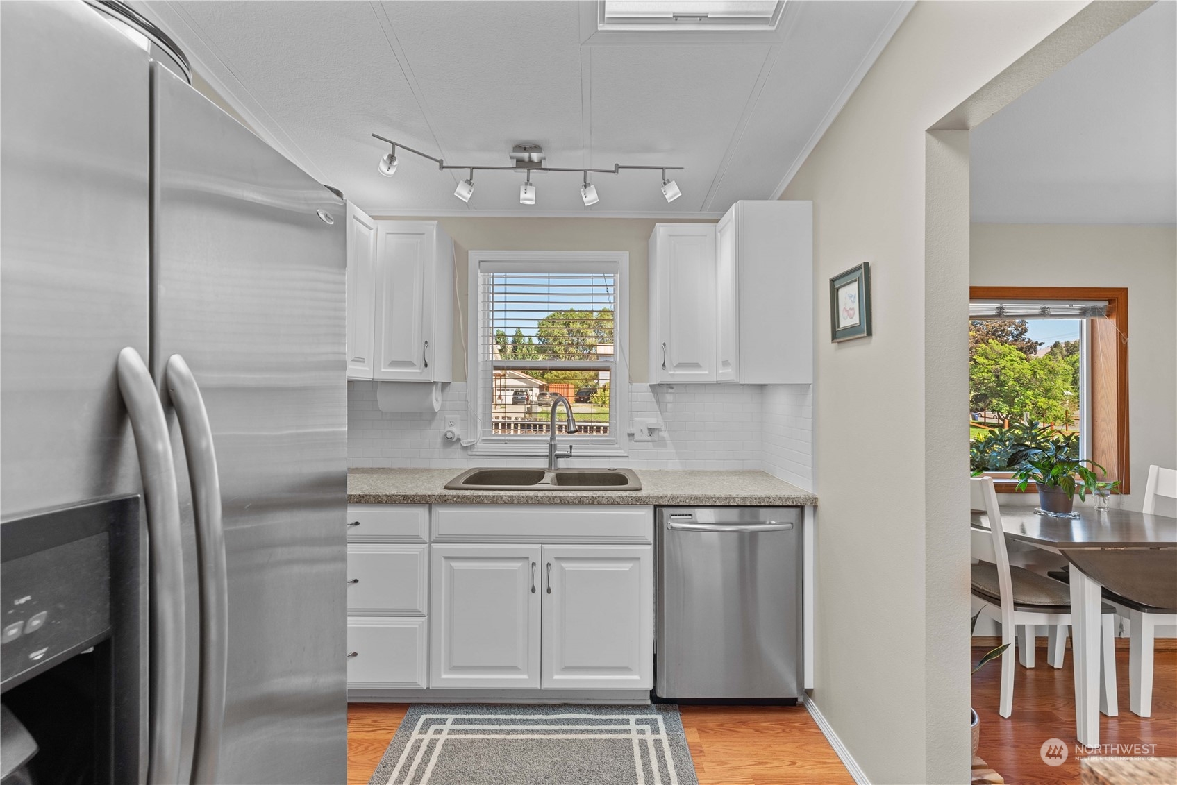 1606 Clark Drive Unit: 3