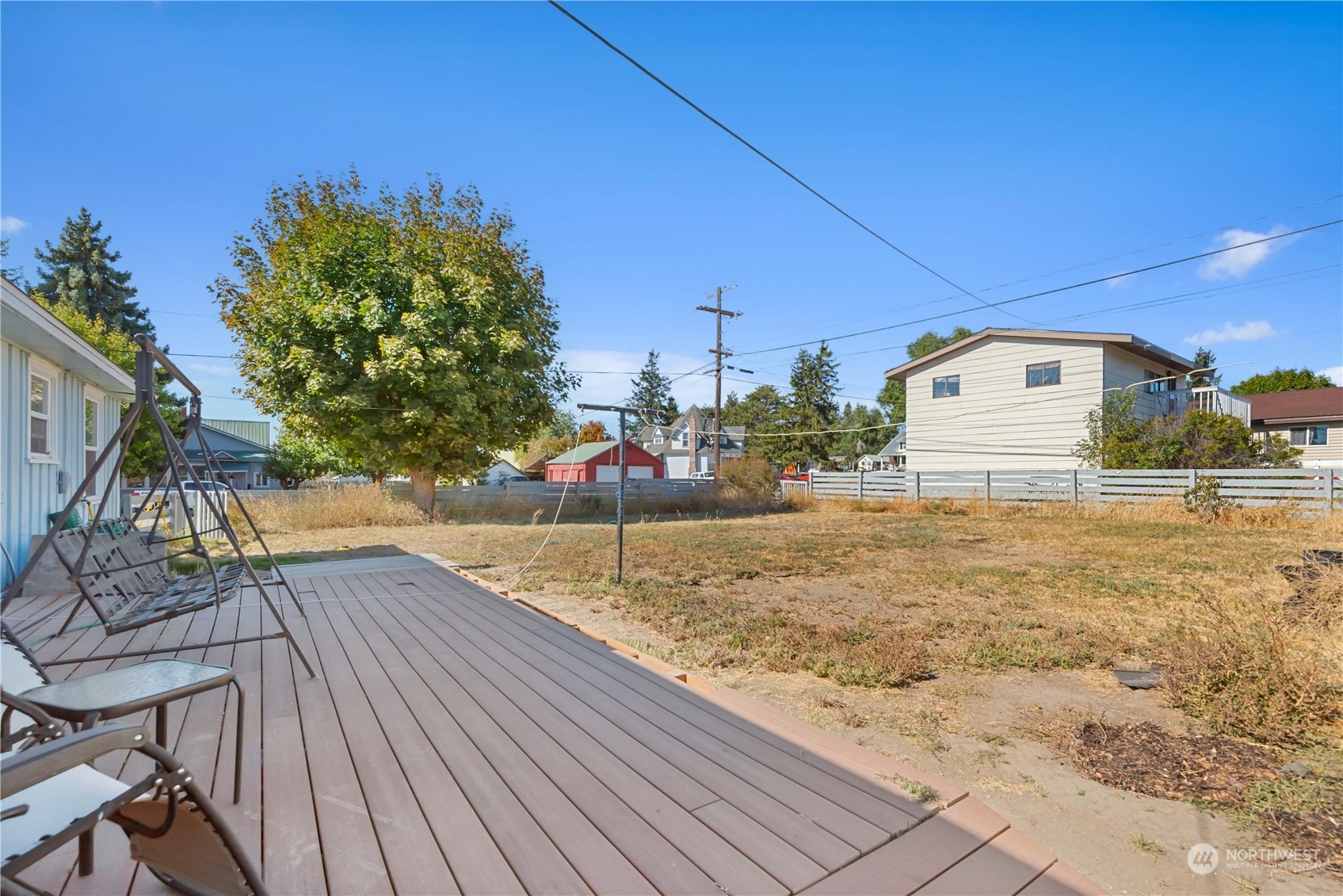 223 & 219 W Walnut Street