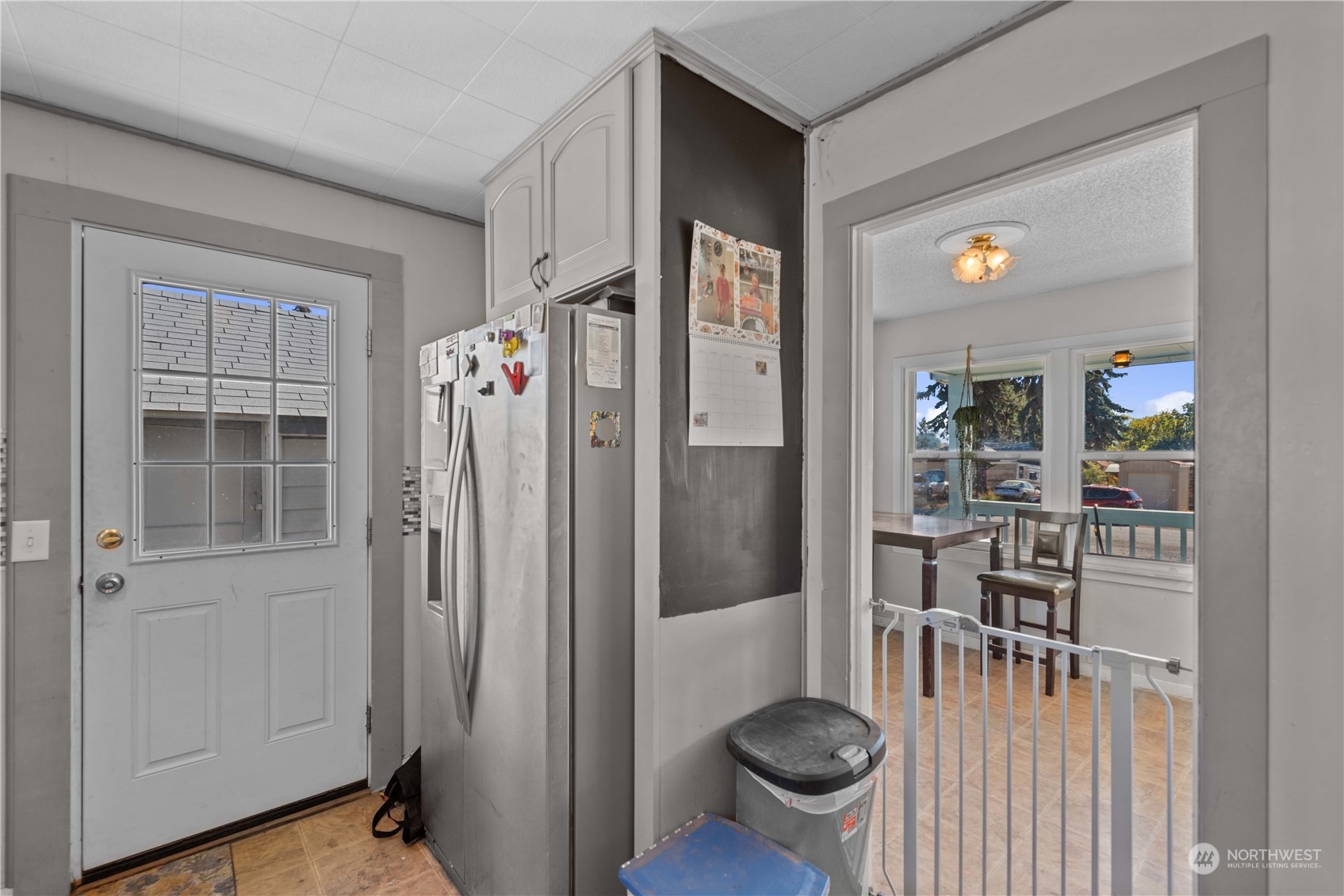 223 & 219 W Walnut Street